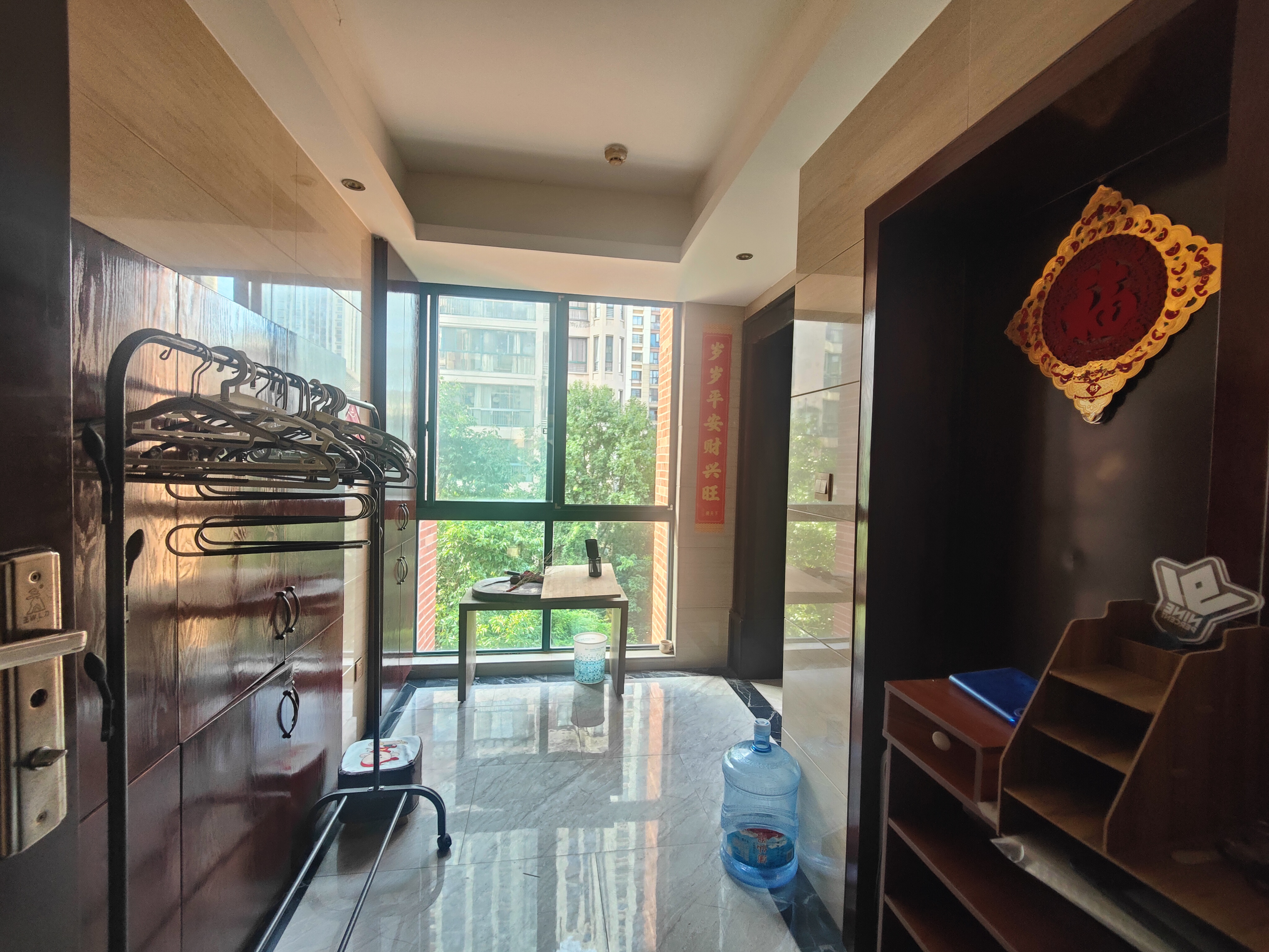 尚格名城天香国舍  4室2厅2卫    88.0万 尚格名城天香国舍  4室2厅2卫    88.0万室内图