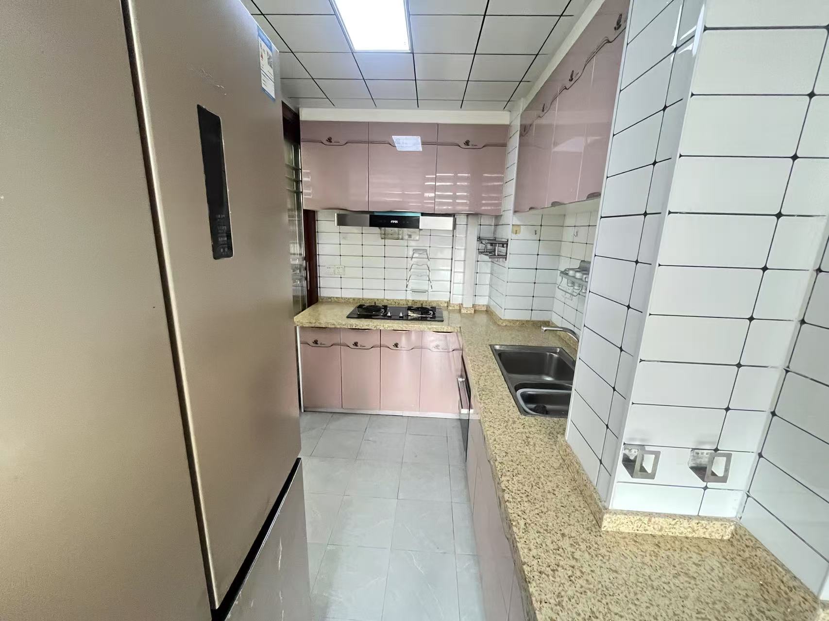 武广国际学苑 3室2厅1卫 80.0万 武广国际学苑 3室2厅1卫 80.0万室内图