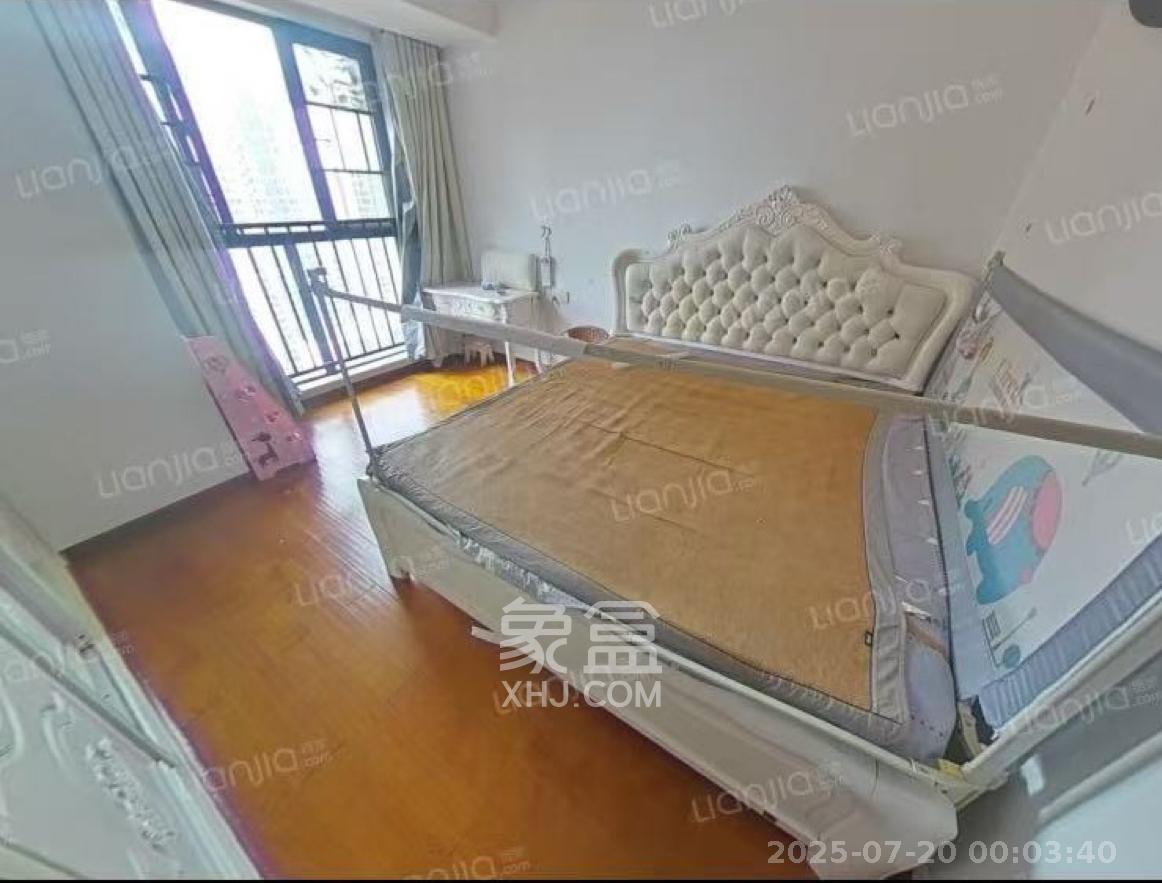 长龙湾  3室2厅1卫   1950.00元/月室内图