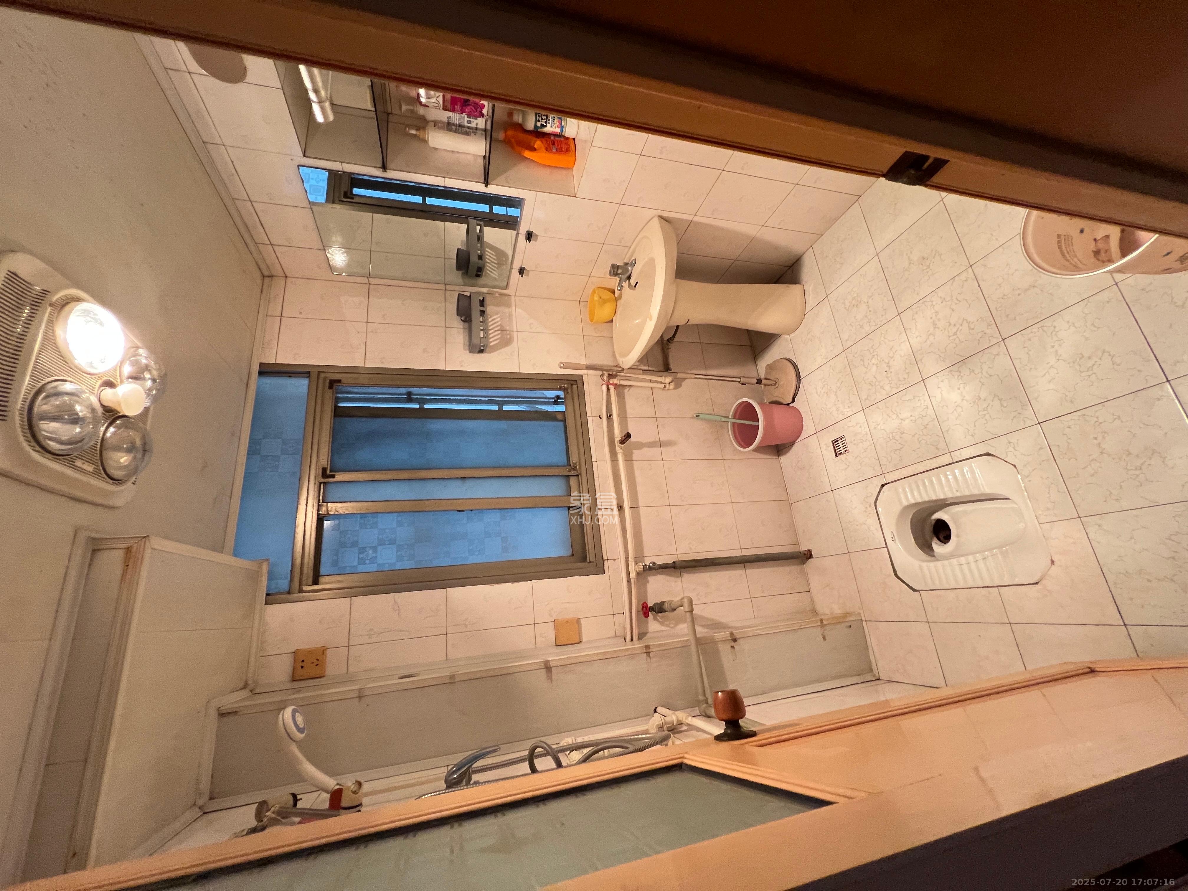 航天大院  1室0厅0卫    2000.0元/月室内图