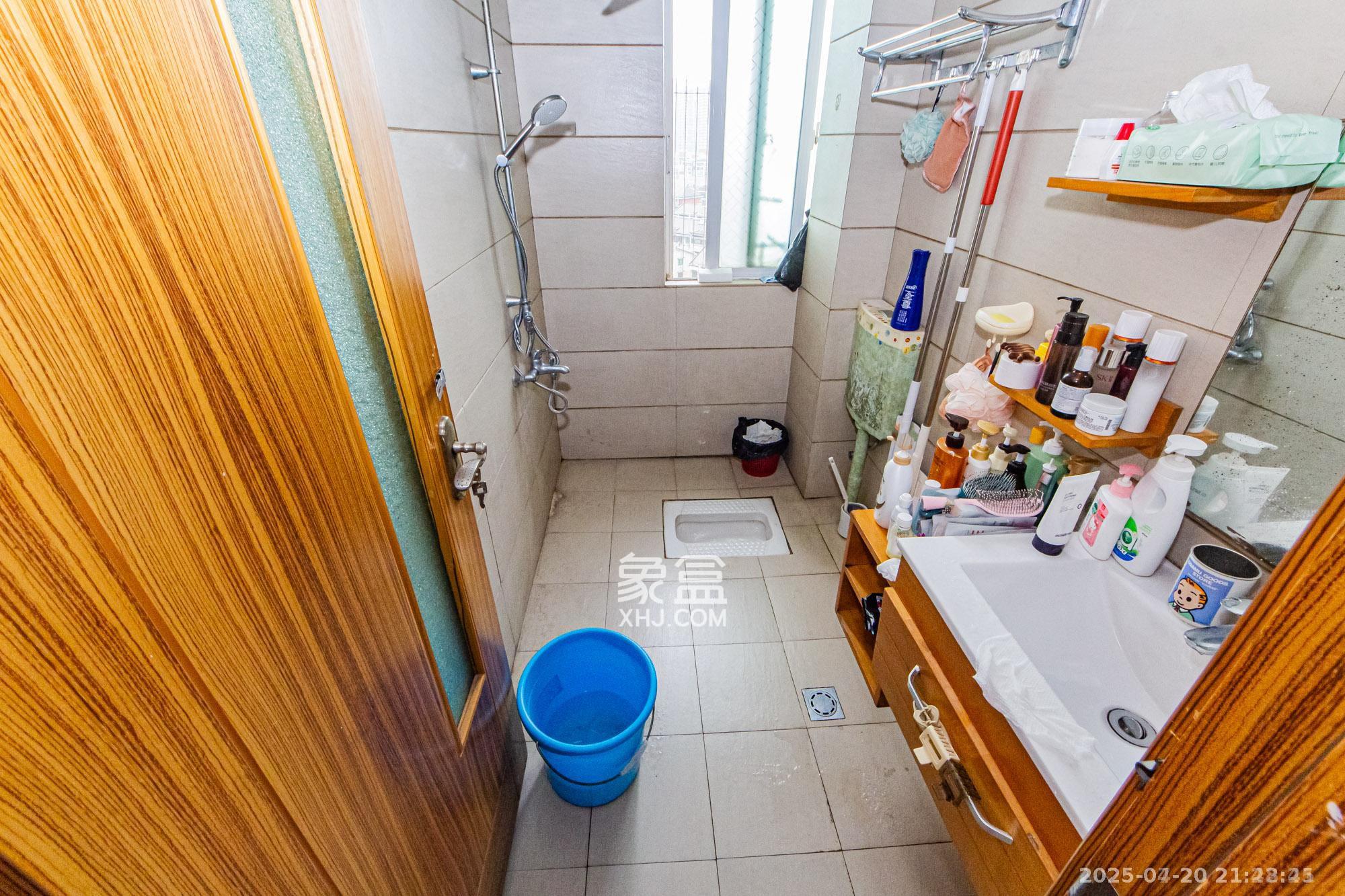 顺天黄金海岸 3室2厅1卫 2500.0元/月 顺天黄金海岸 3室2厅1卫 2500.0元/月室内图