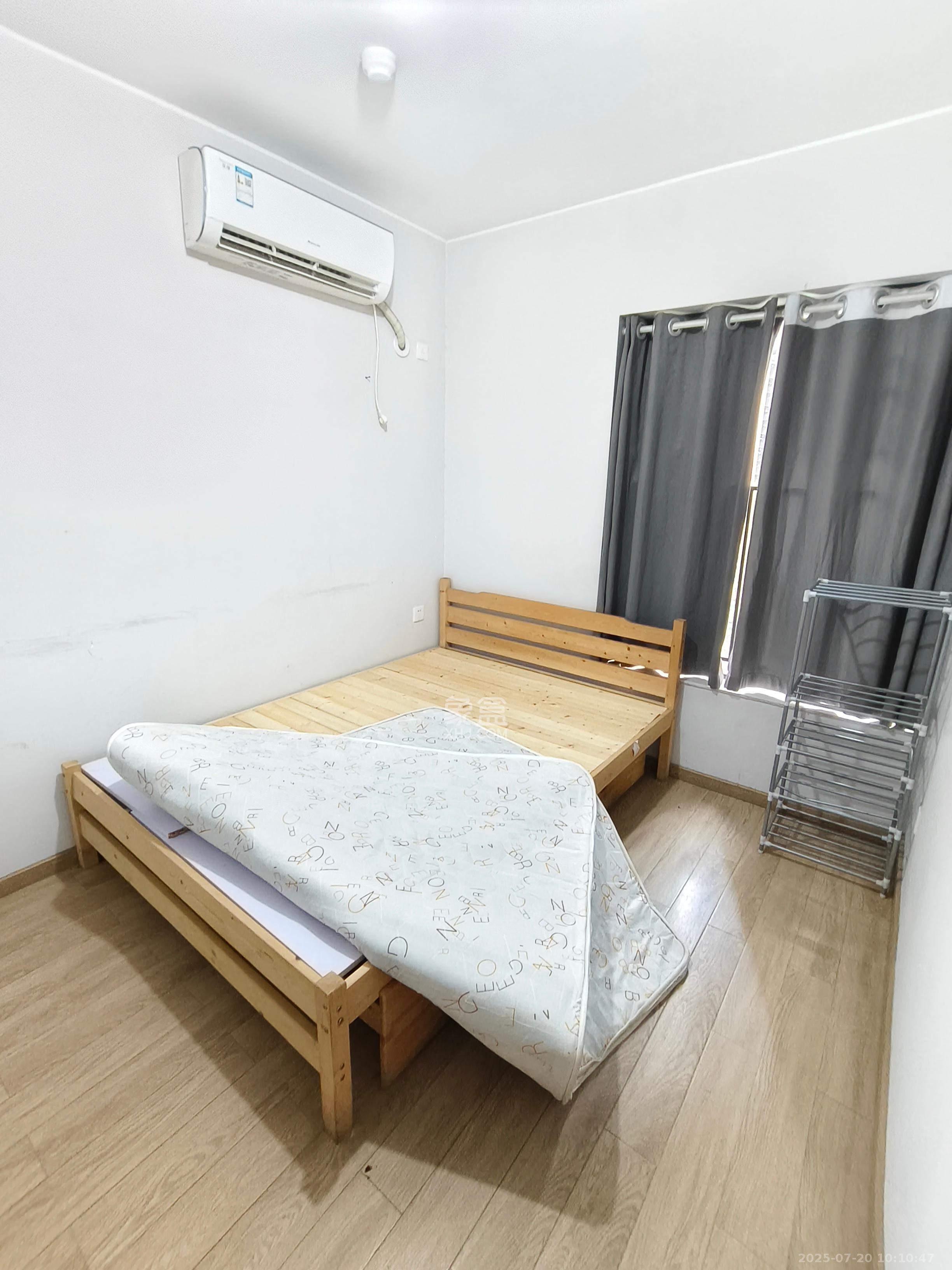时代倾城二期  3室2厅2卫   2200.00元/月室内图