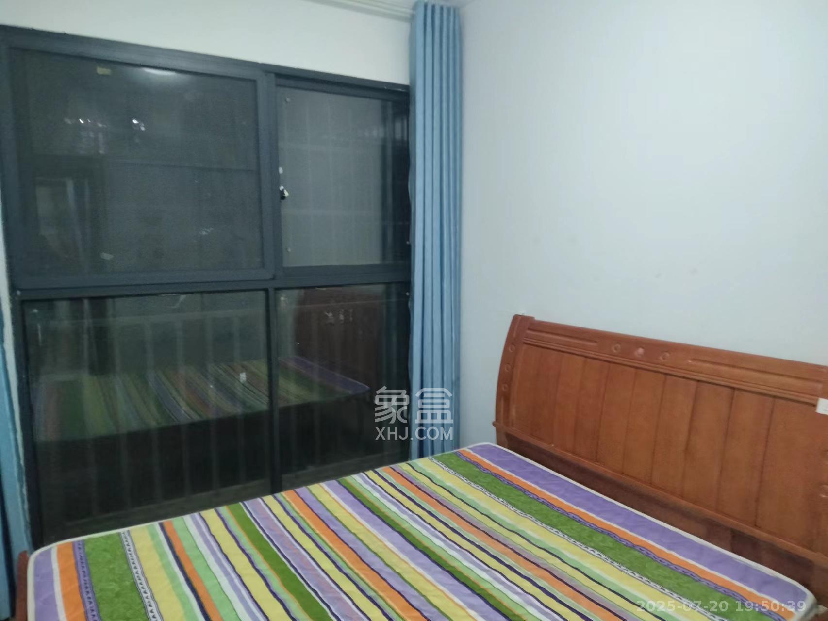 中建芙蓉嘉苑 3室2厅2卫 2100.0元/月 中建芙蓉嘉苑 3室2厅2卫 2100.0元/月室内图