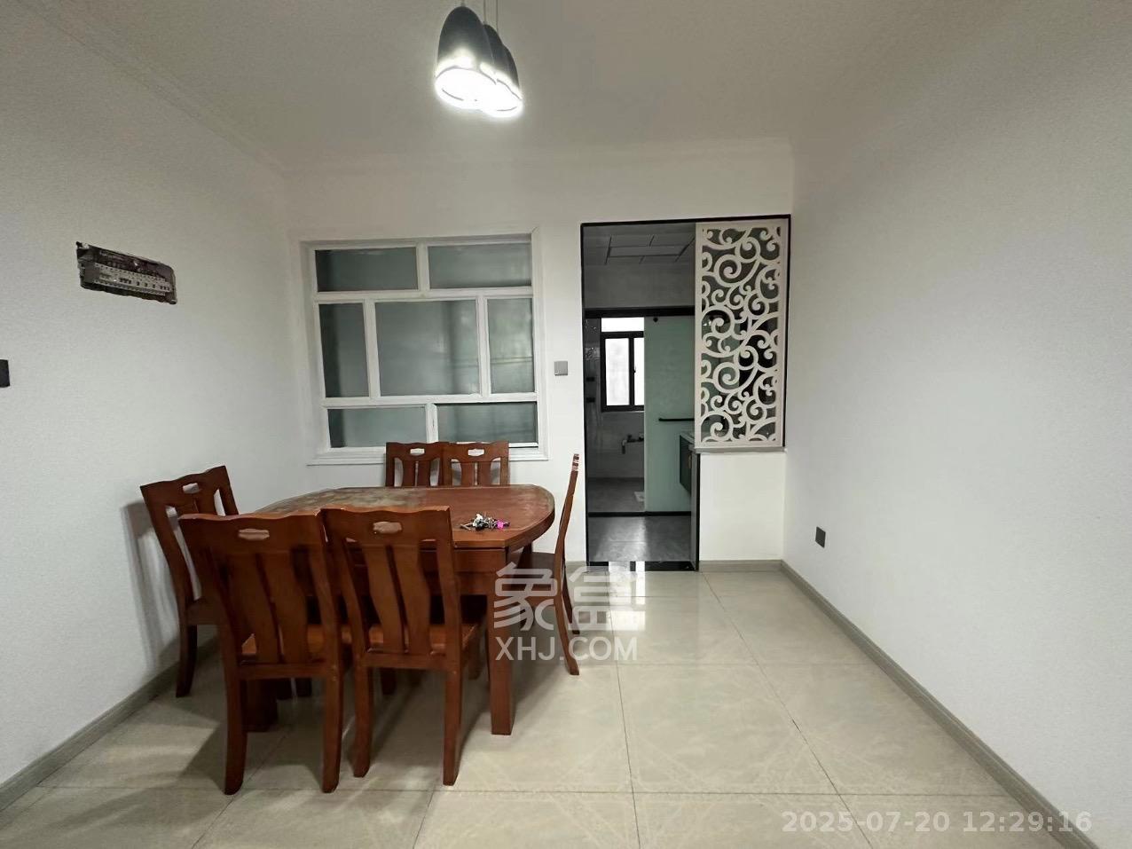 学宫街64号银行宿舍 1室0厅0卫 3000.0元/月 学宫街64号银行宿舍 1室0厅0卫 3000.0元/月室内图