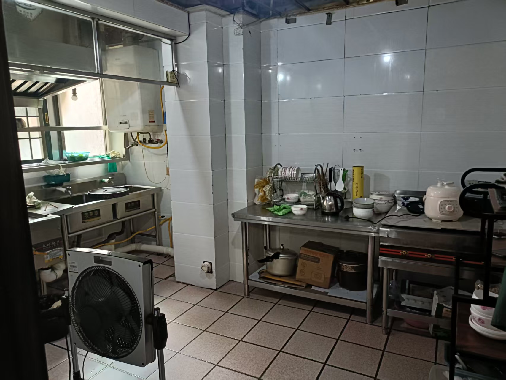 中电怡和苑 4室2厅2卫 2800.0元/月 中电怡和苑 4室2厅2卫 2800.0元/月室内图