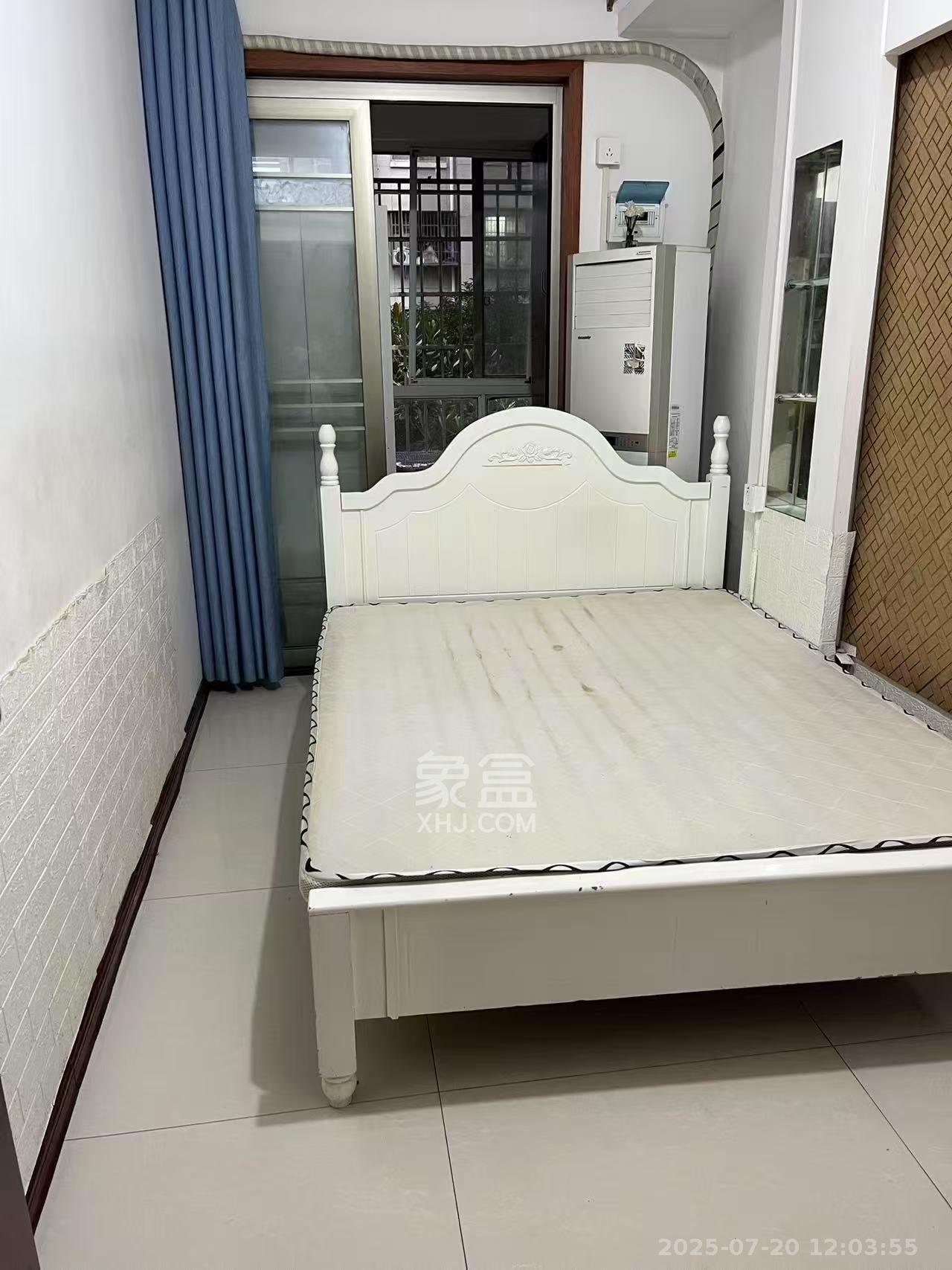 可可小城（麓谷可可小城)  1室0厅0卫    600.0元/月