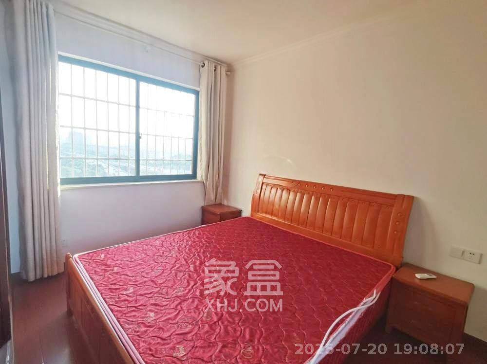 诚兴园 3室2厅1卫 2000.0元/月 诚兴园 3室2厅1卫 2000.0元/月室内图