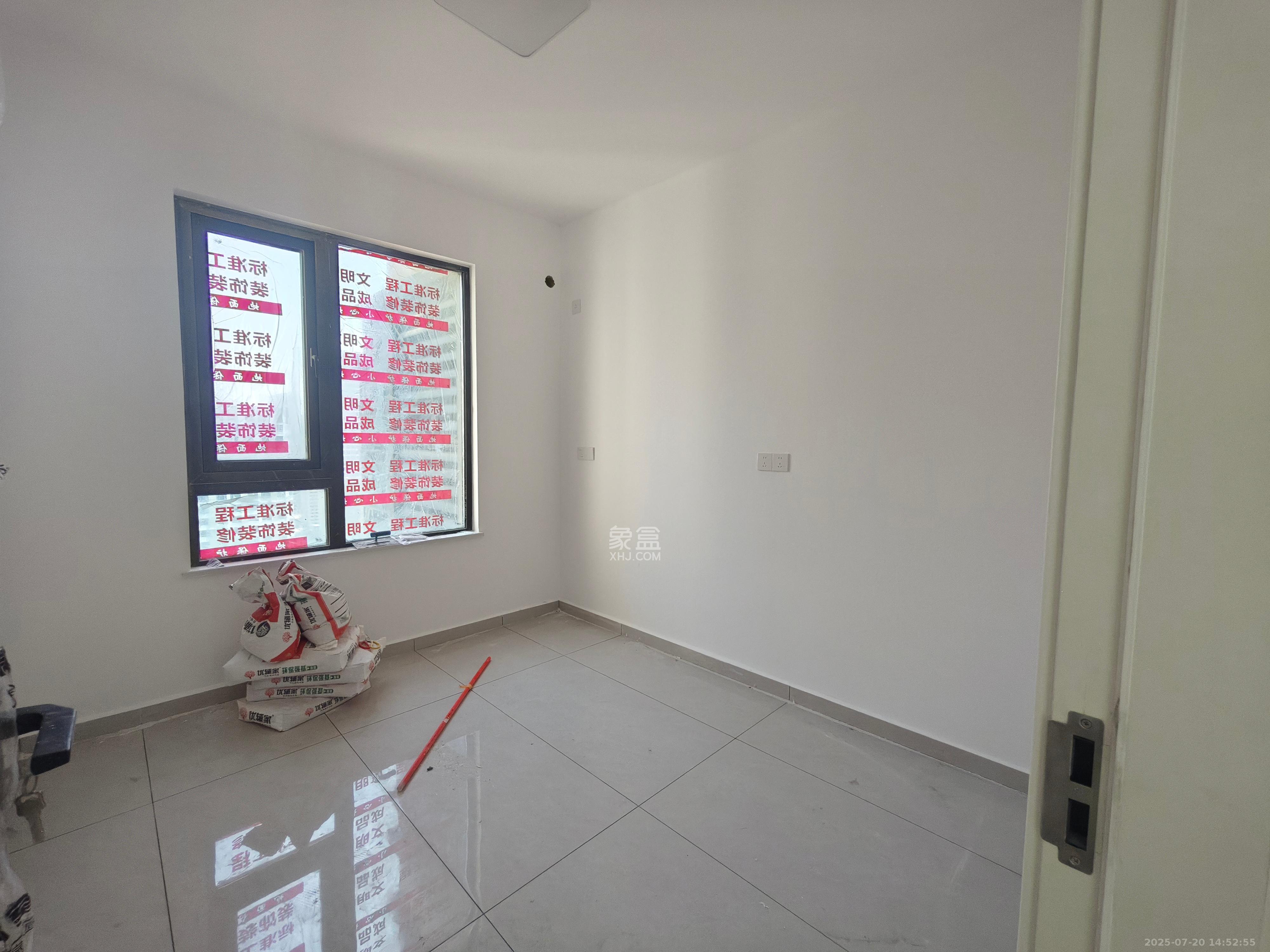 建发玖洲观澜 4室2厅2卫 4000.0元/月 建发玖洲观澜 4室2厅2卫 4000.0元/月室内图