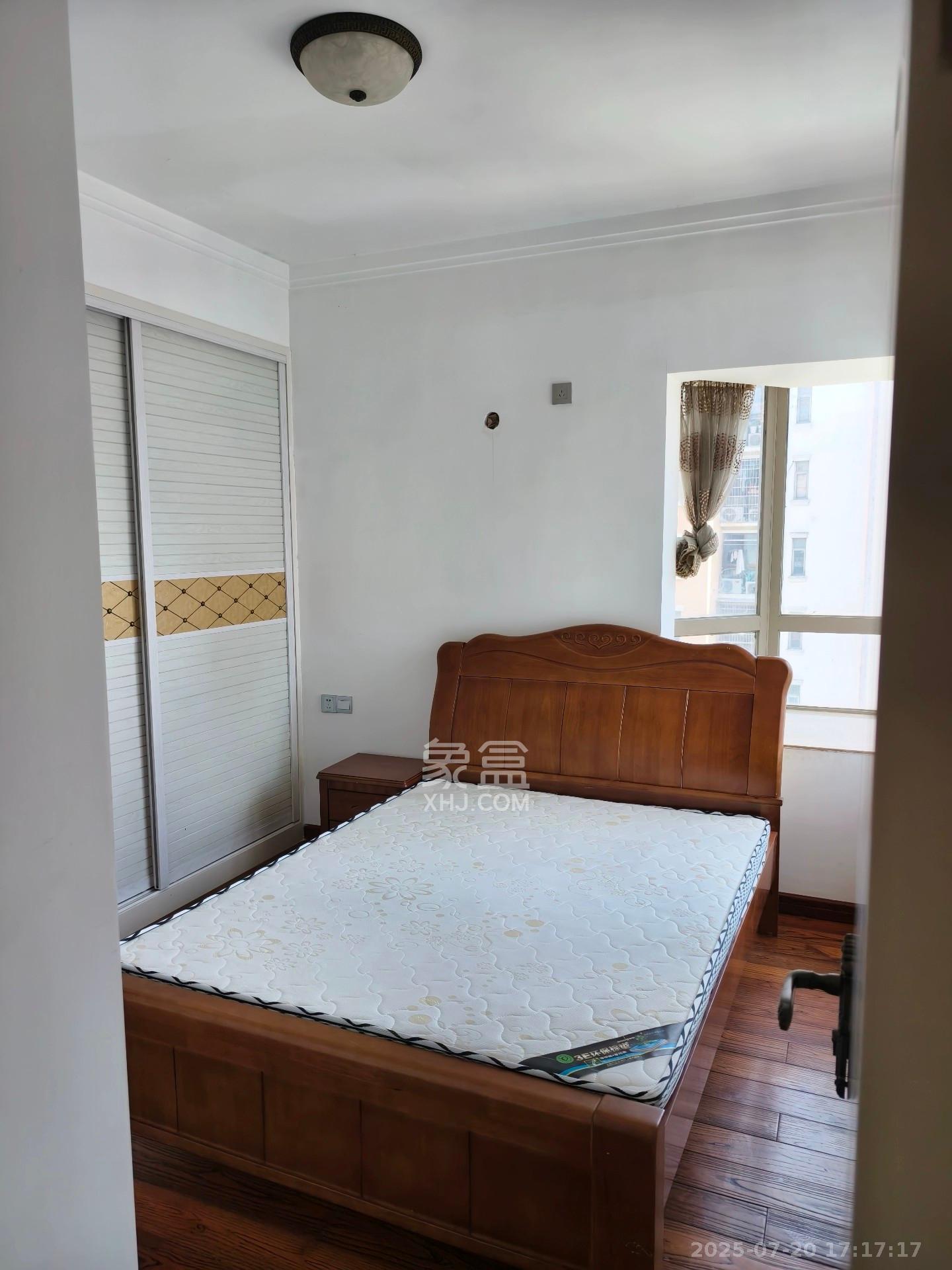 米兰春天 4室2厅2卫 2400.0元/月 米兰春天 4室2厅2卫 2400.0元/月室内图