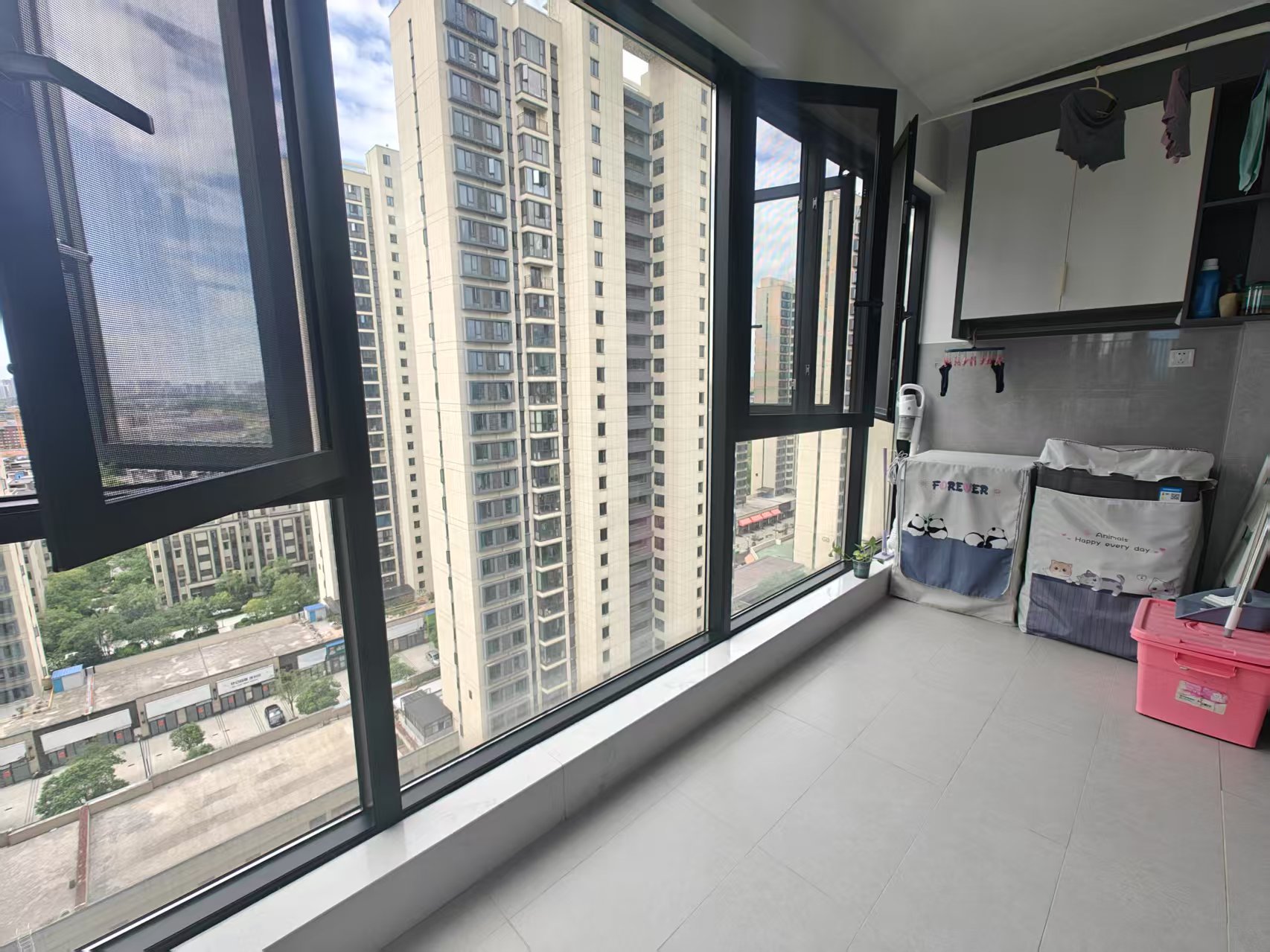 金茂如茂苑 3室2厅2卫 72.0万 金茂如茂苑 3室2厅2卫 72.0万室内图