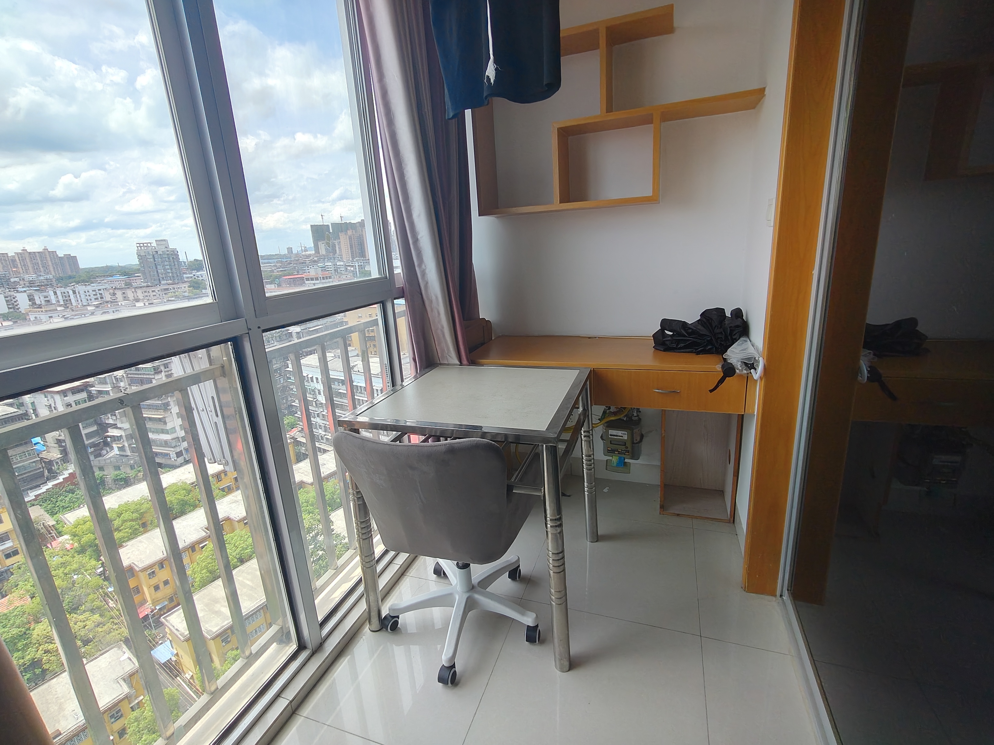 宇元万向城 1室1厅1卫 1500.0元/月 宇元万向城 1室1厅1卫 1500.0元/月室内图