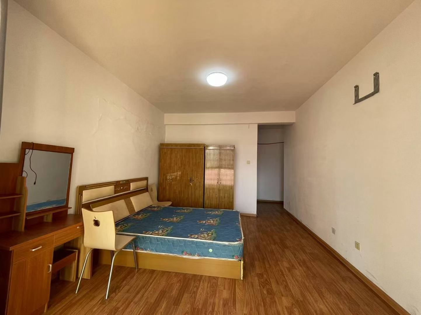 王家小区 1室0厅0卫 1000.0元/月 王家小区 1室0厅0卫 1000.0元/月室内图