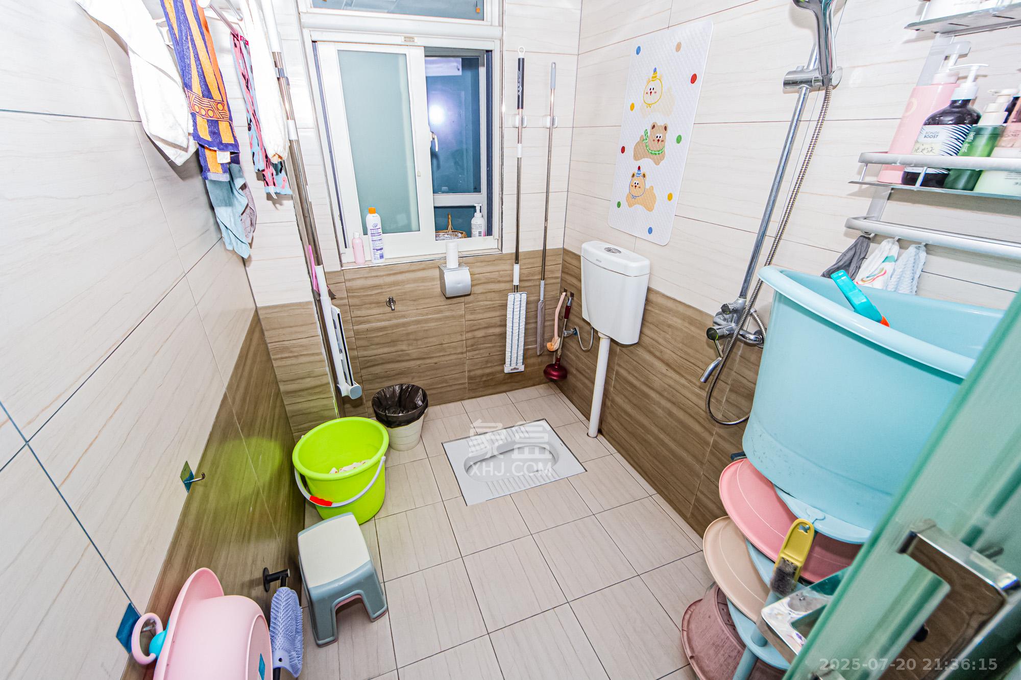 北辰三角洲E6区  3室2厅1卫    128.0万 北辰三角洲E6区  3室2厅1卫    128.0万卫生间