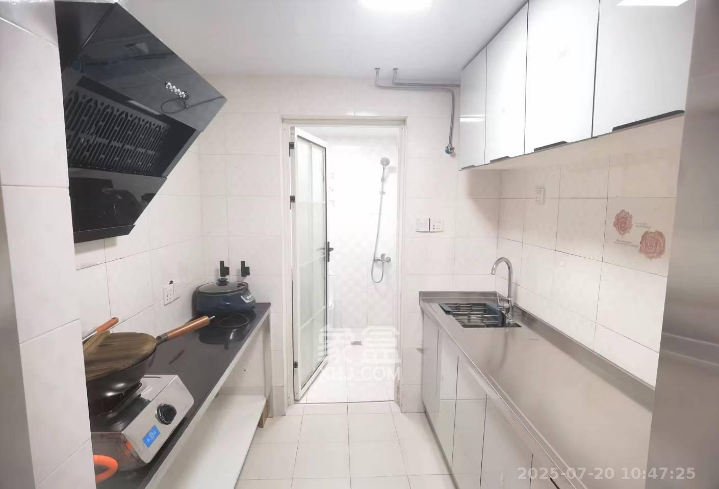 西罗亚大厦  1室1厅1卫    2000.0元/月室内图