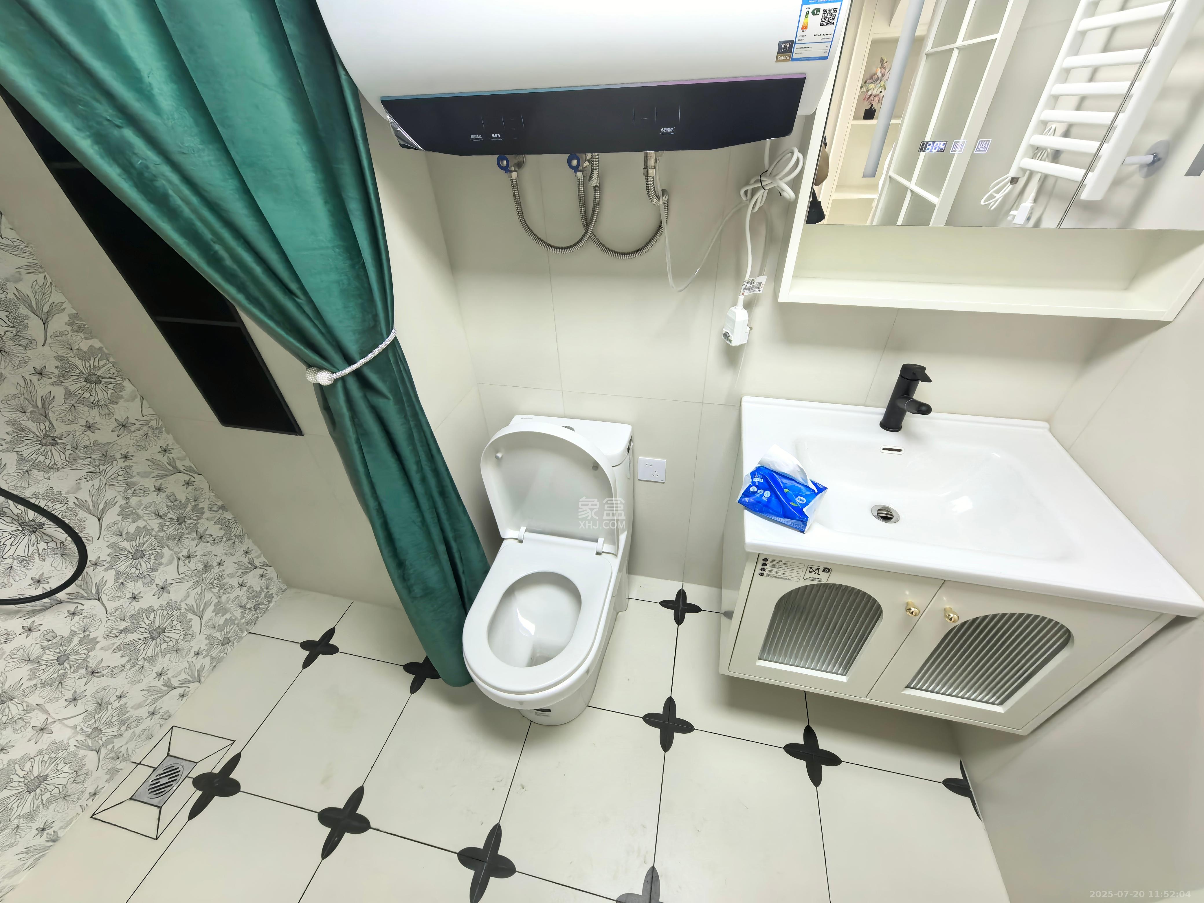 中建宝铂公馆  1室1厅1卫   3200.00元/月室内图
