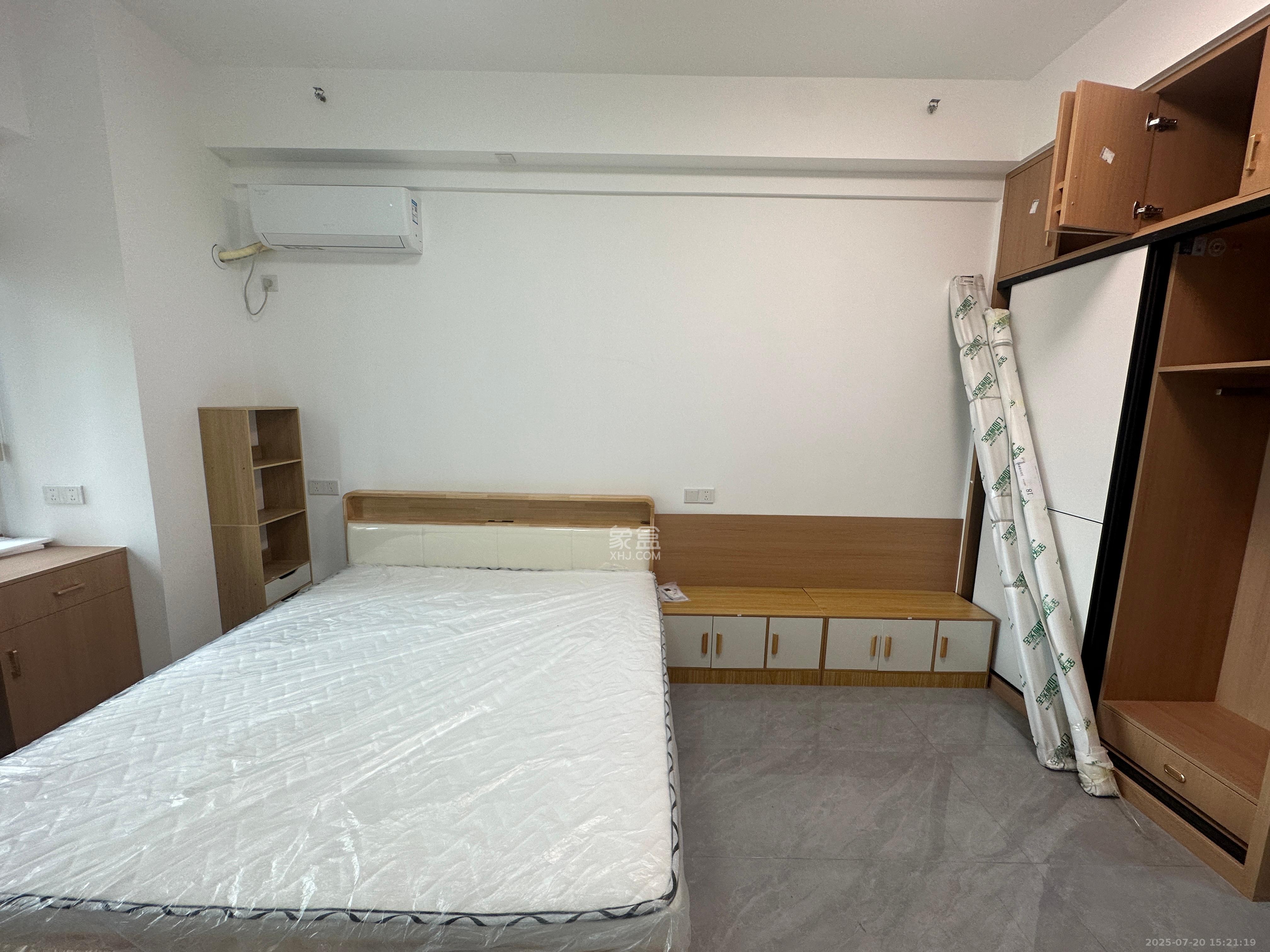 臻园  1室1厅1卫    1500.0元/月
