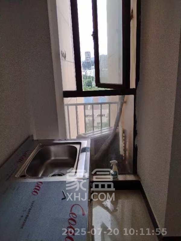 雅阁国际 1室1厅1卫 1600.0元/月 雅阁国际 1室1厅1卫 1600.0元/月室内图