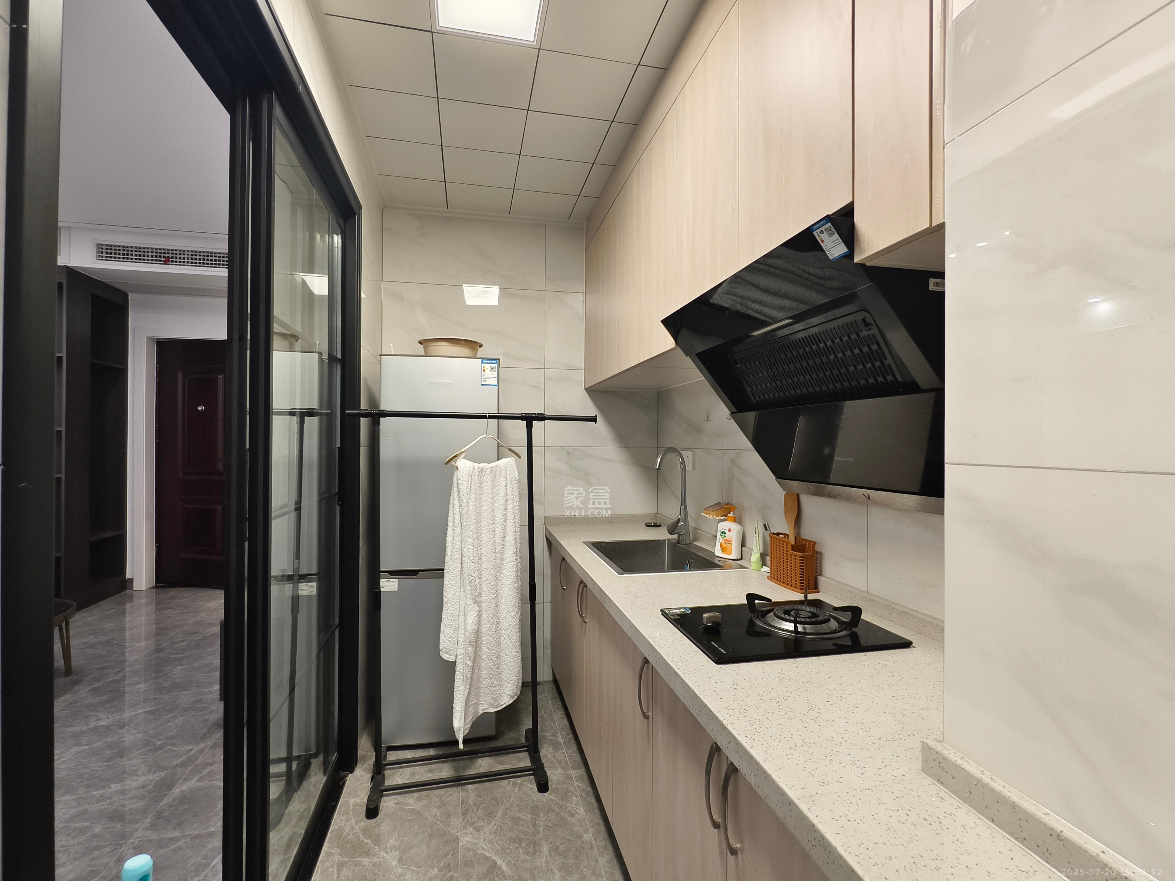 天健城 1室0厅1卫 2700.0元/月 天健城 1室0厅1卫 2700.0元/月室内图