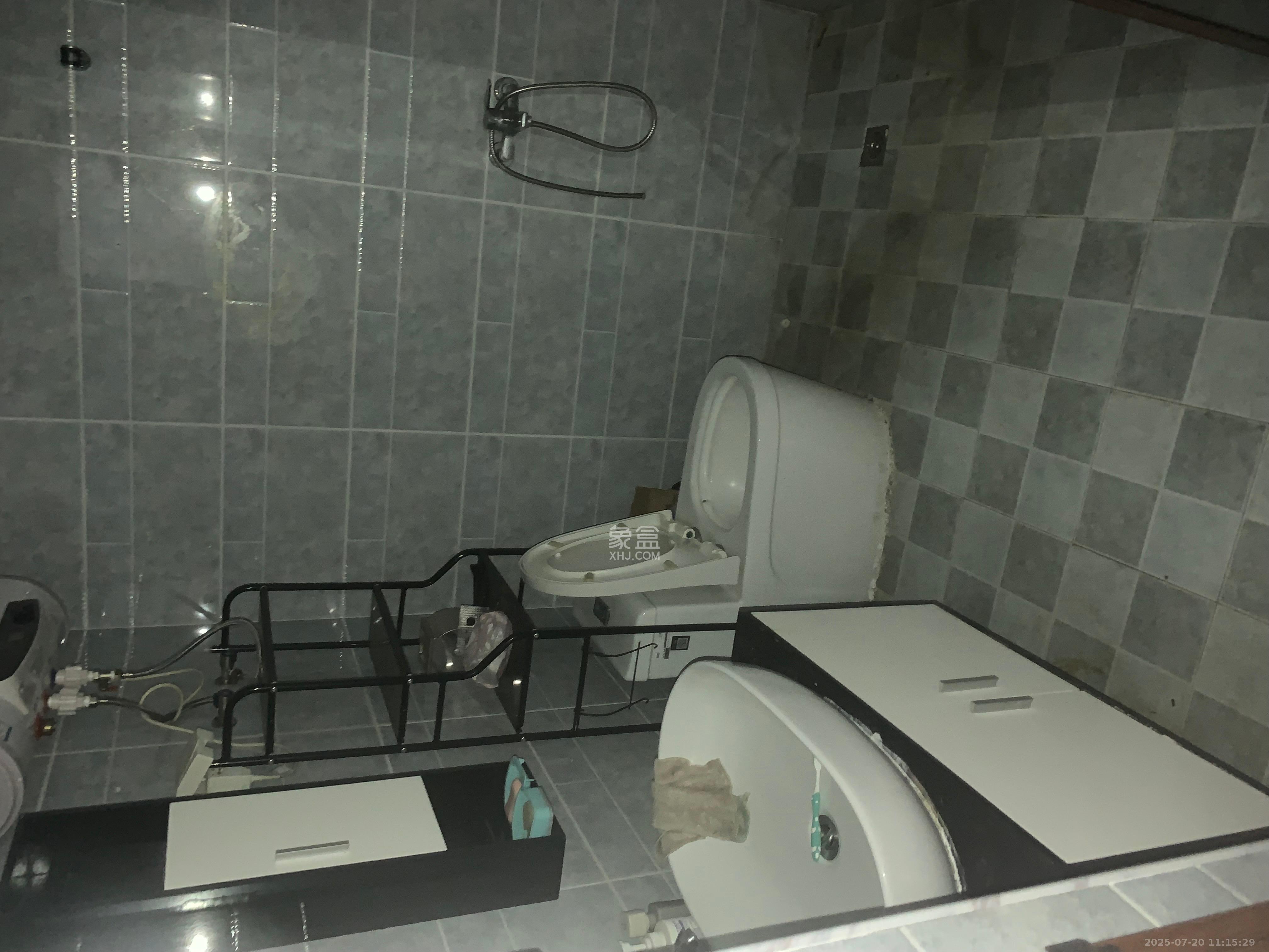 保利麓谷林语I区   53.03㎡      1700.0元/月室内图