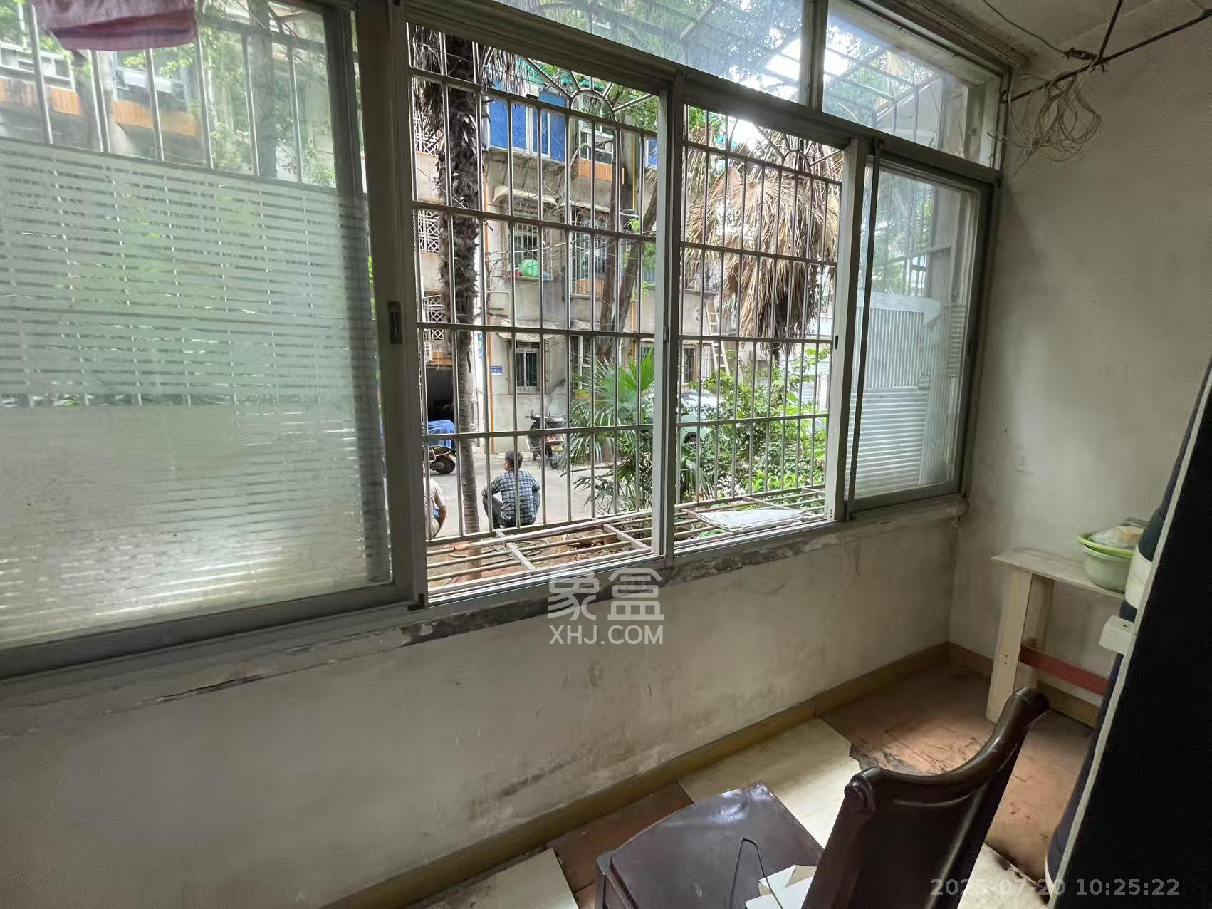 长沙师范教职工宿舍 2室2厅1卫 2000.0元/月 长沙师范教职工宿舍 2室2厅1卫 2000.0元/月室内图