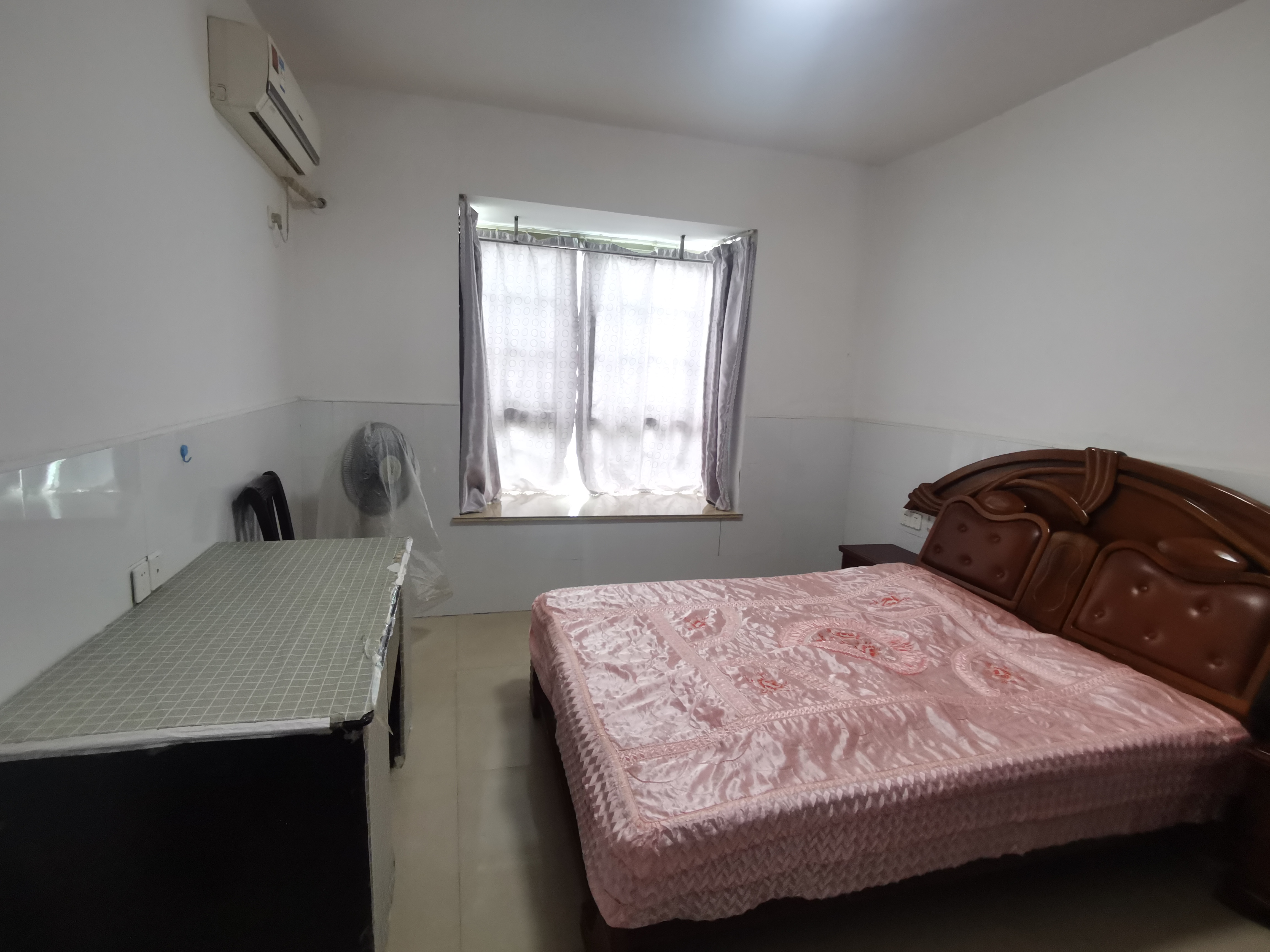 西合路(红湘段)安置房 3室2厅1卫 850.0元/月 西合路(红湘段)安置房 3室2厅1卫 850.0元/月室内图