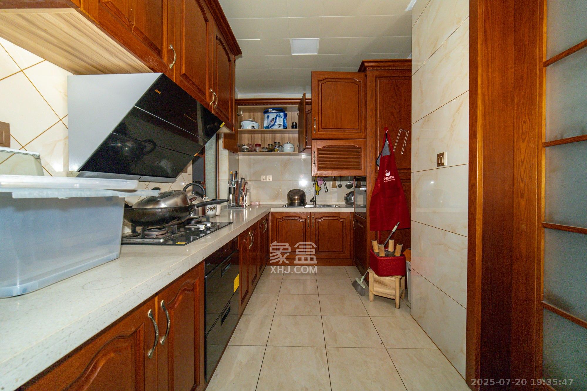 碧桂园威尼斯城  7室2厅6卫    668.98万厨房