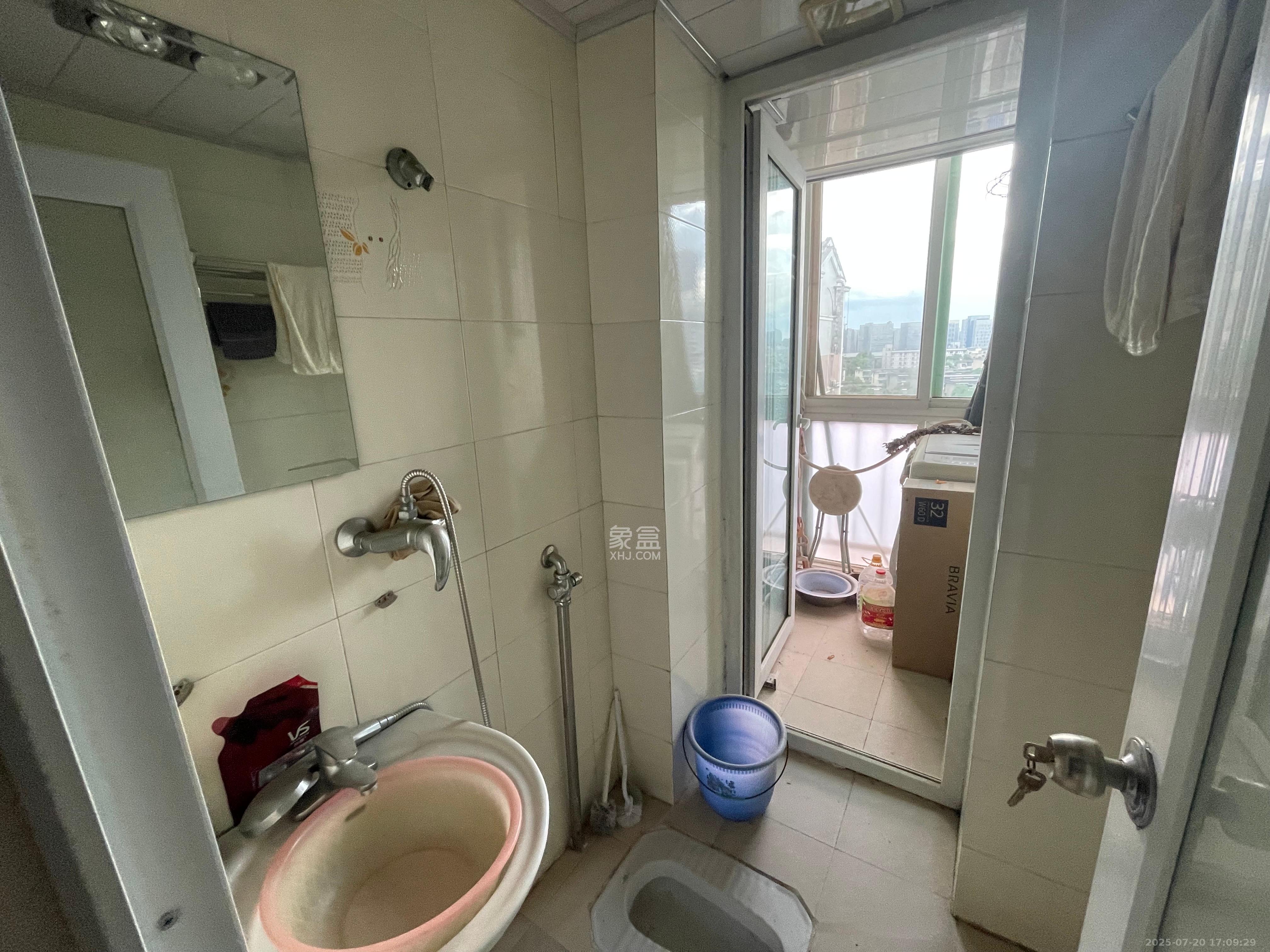 金信阳光在线 1室1厅1卫 1000.0元/月 金信阳光在线 1室1厅1卫 1000.0元/月室内图