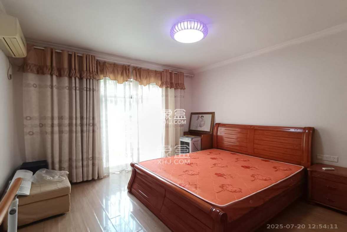 卓越蔚蓝海岸二期 3室2厅2卫 3200.0元/月 卓越蔚蓝海岸二期 3室2厅2卫 3200.0元/月室内图