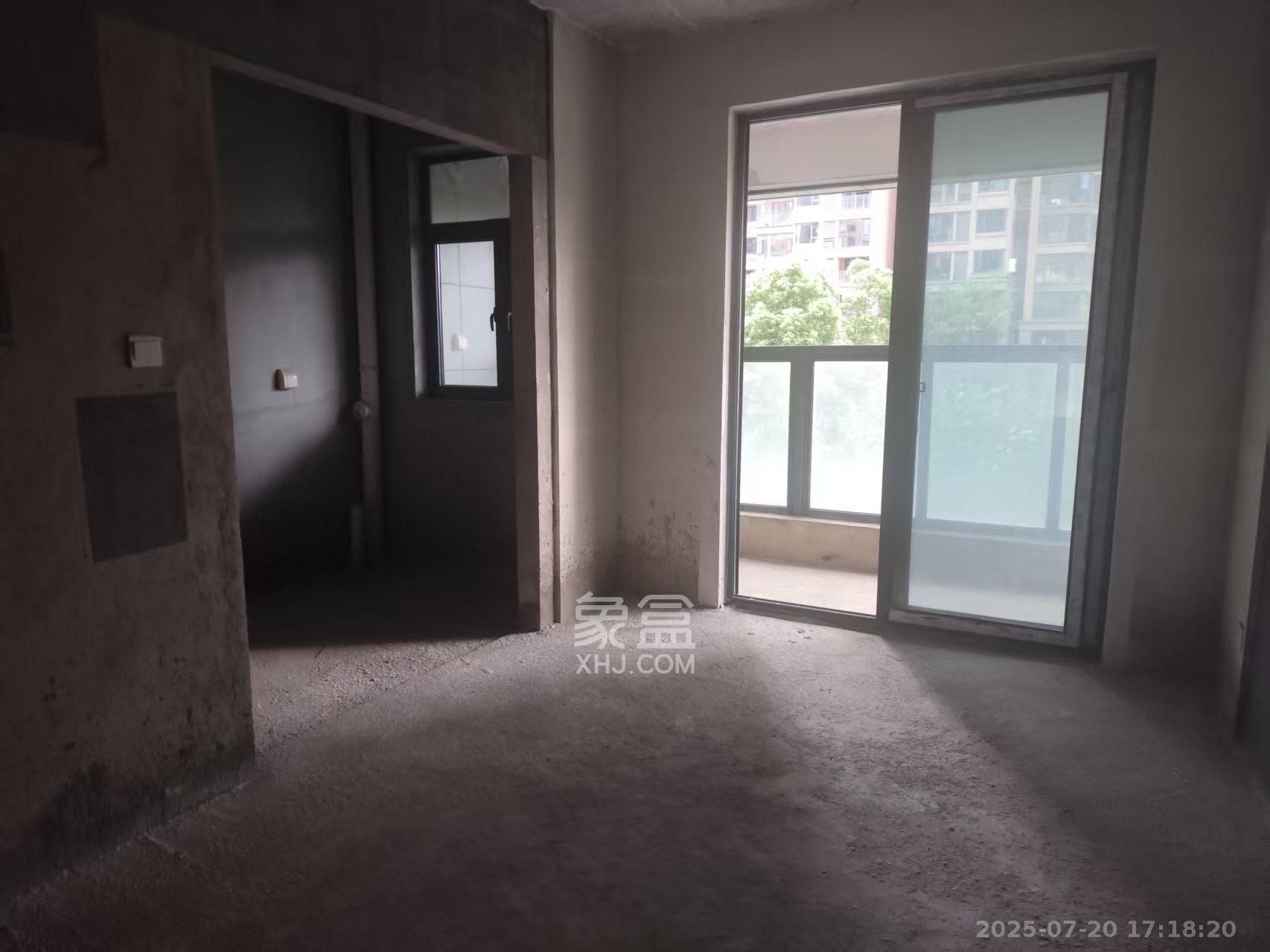 长房东旭国际 3室2厅2卫 1500.0元/月 长房东旭国际 3室2厅2卫 1500.0元/月室内图