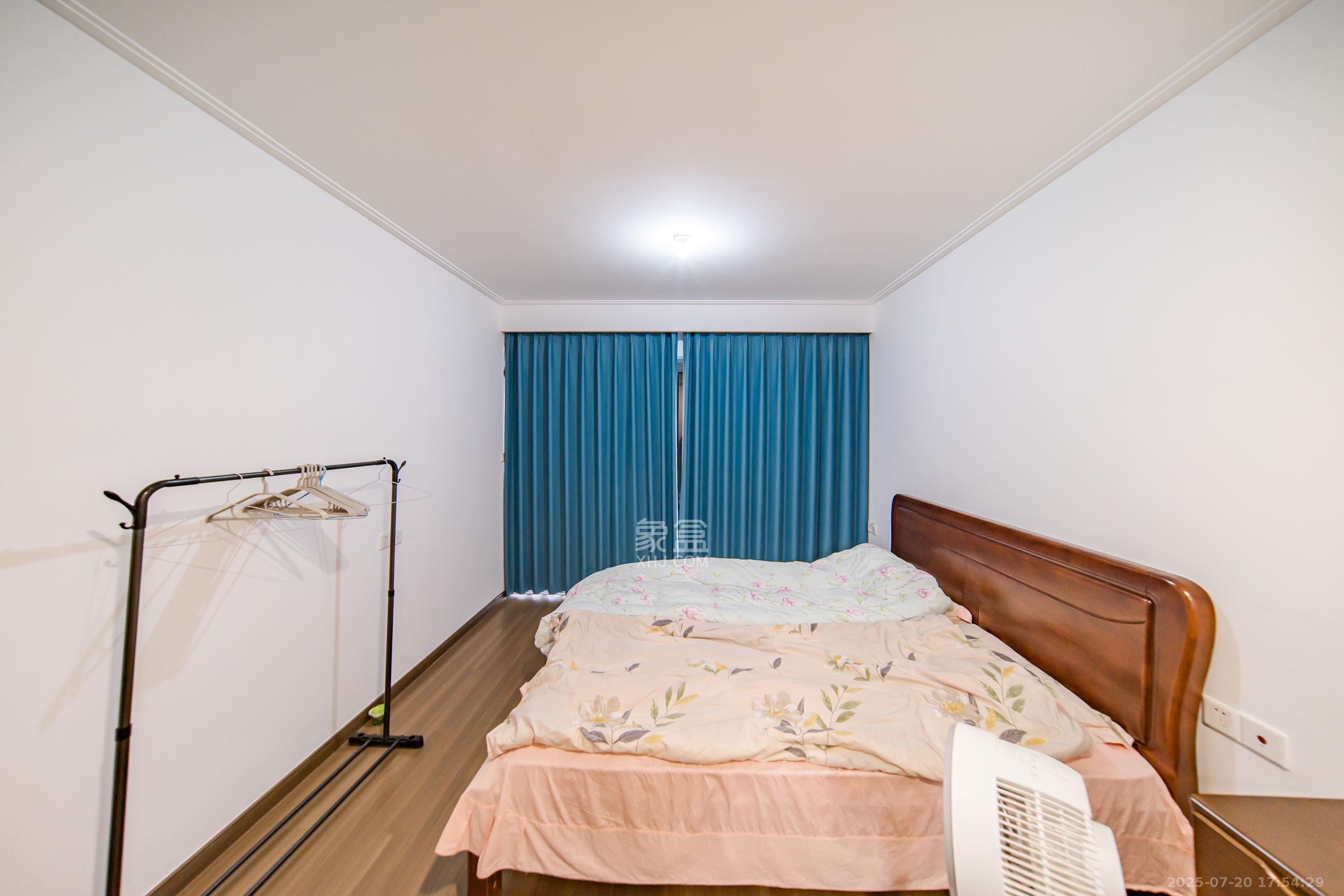 保利天汇 3室2厅2卫 132.0万 保利天汇 3室2厅2卫 132.0万卧室