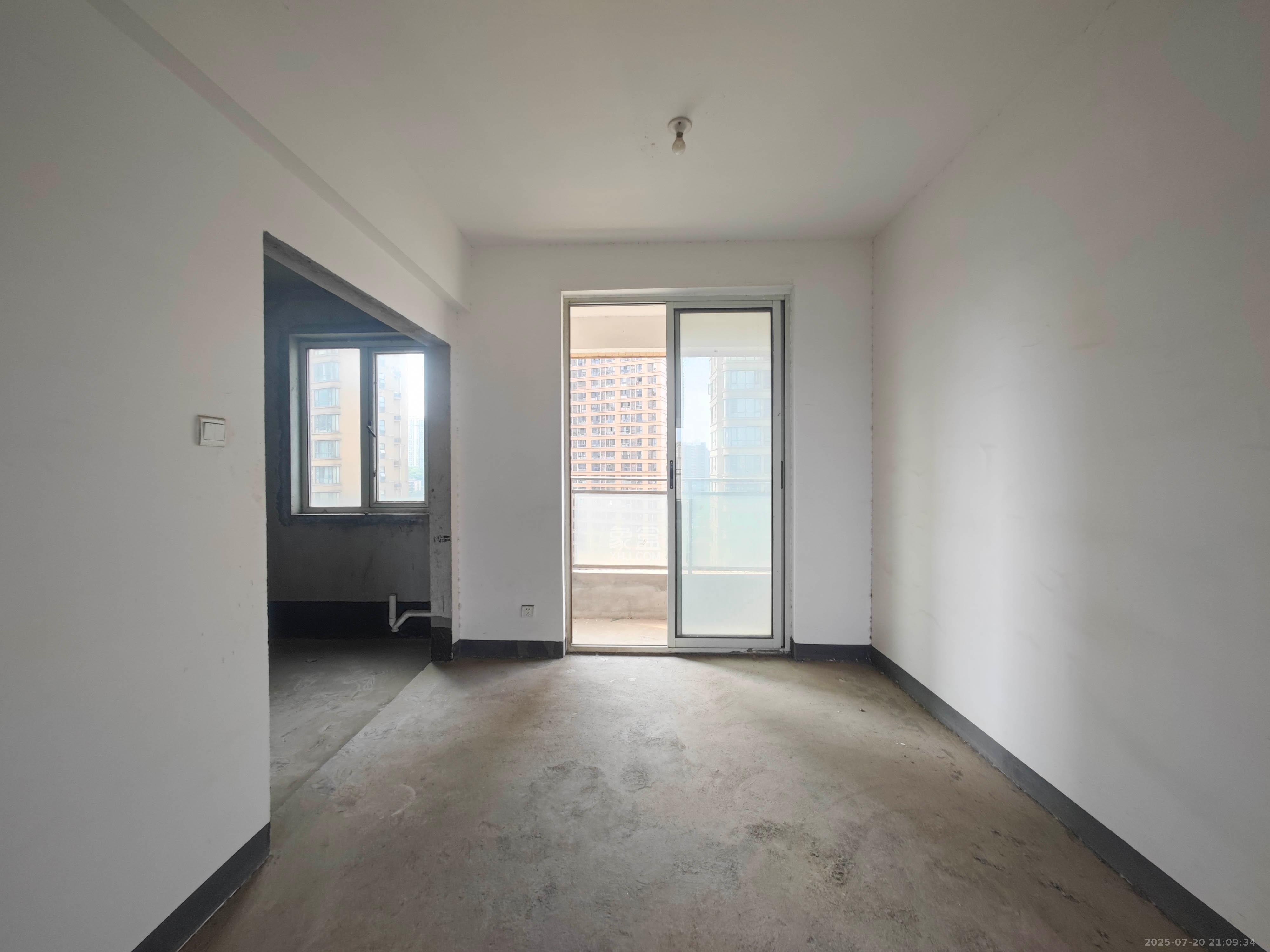 五矿万境水岸二期(五矿万境水岸和苑) 4室2厅2卫 220.0万 五矿万境水岸二期(五矿万境水岸和苑) 4室2厅2卫 220.0万其他