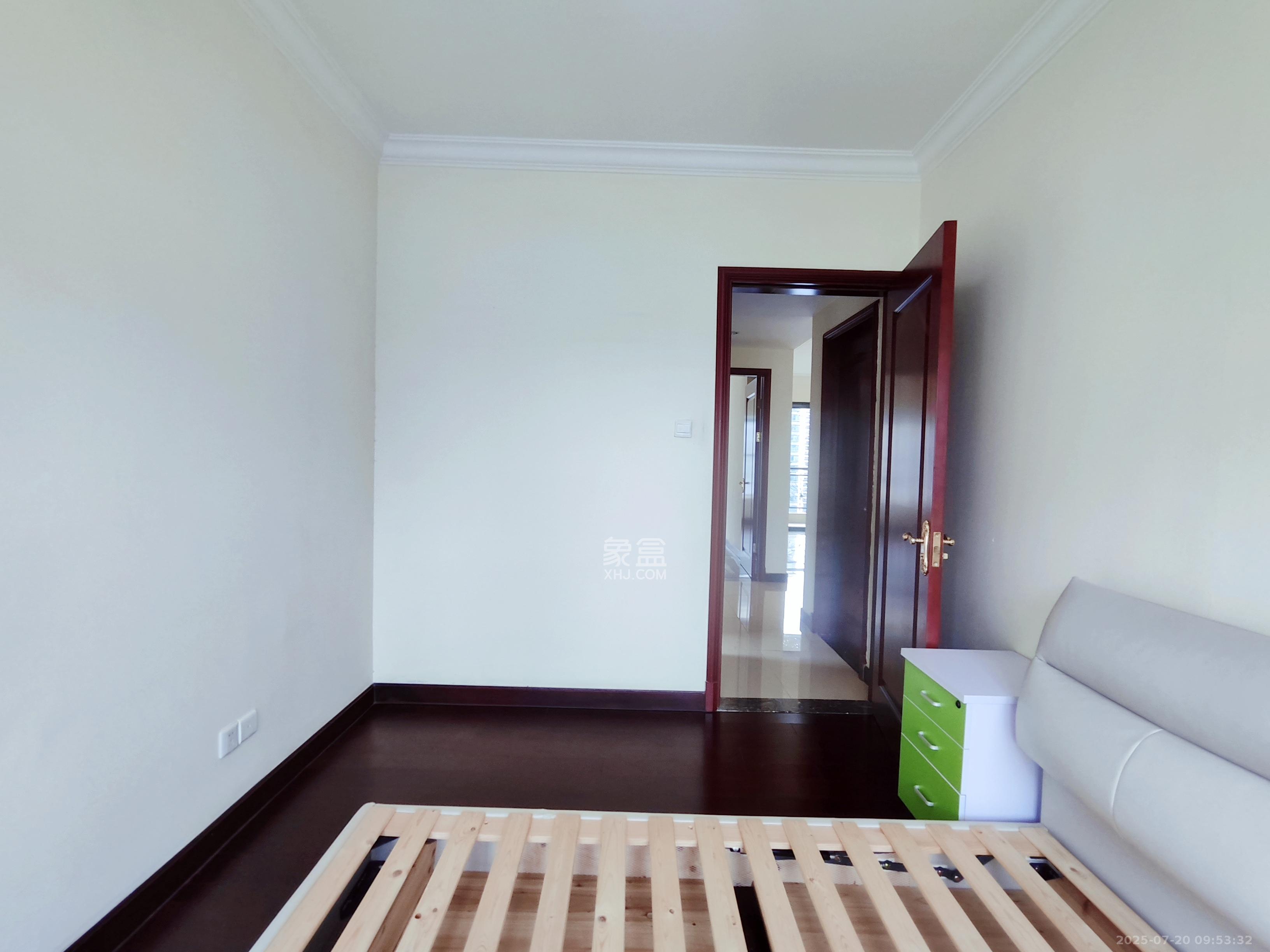 恒大雅苑  3室2厅2卫    3200.0元/月 恒大雅苑  3室2厅2卫    3200.0元/月室内图