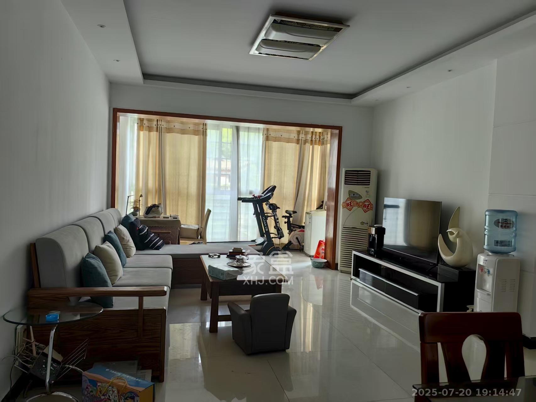 红区抽屉 3室0厅0卫 3000.0元/月 红区抽屉 3室0厅0卫 3000.0元/月室内图