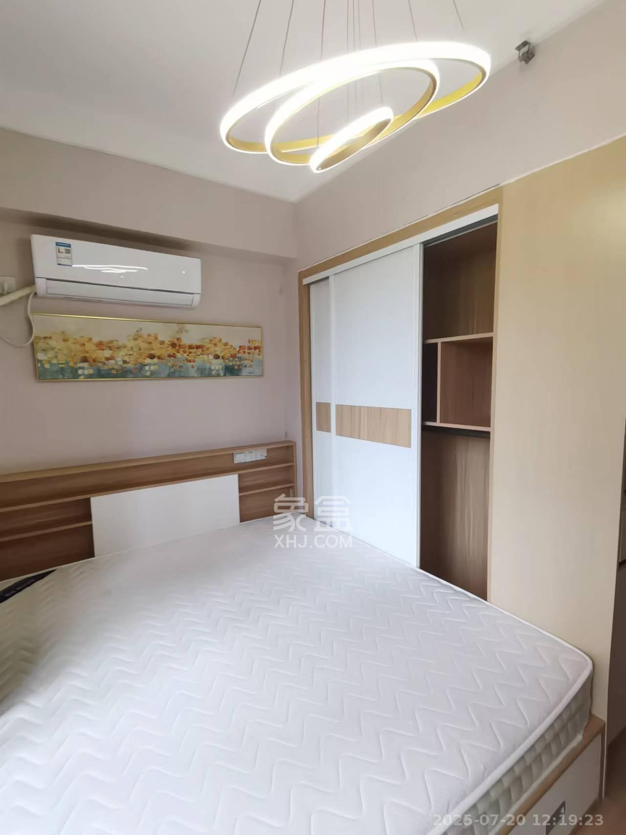 君合天玺 1室1厅1卫 1300.0元/月 君合天玺 1室1厅1卫 1300.0元/月室内图