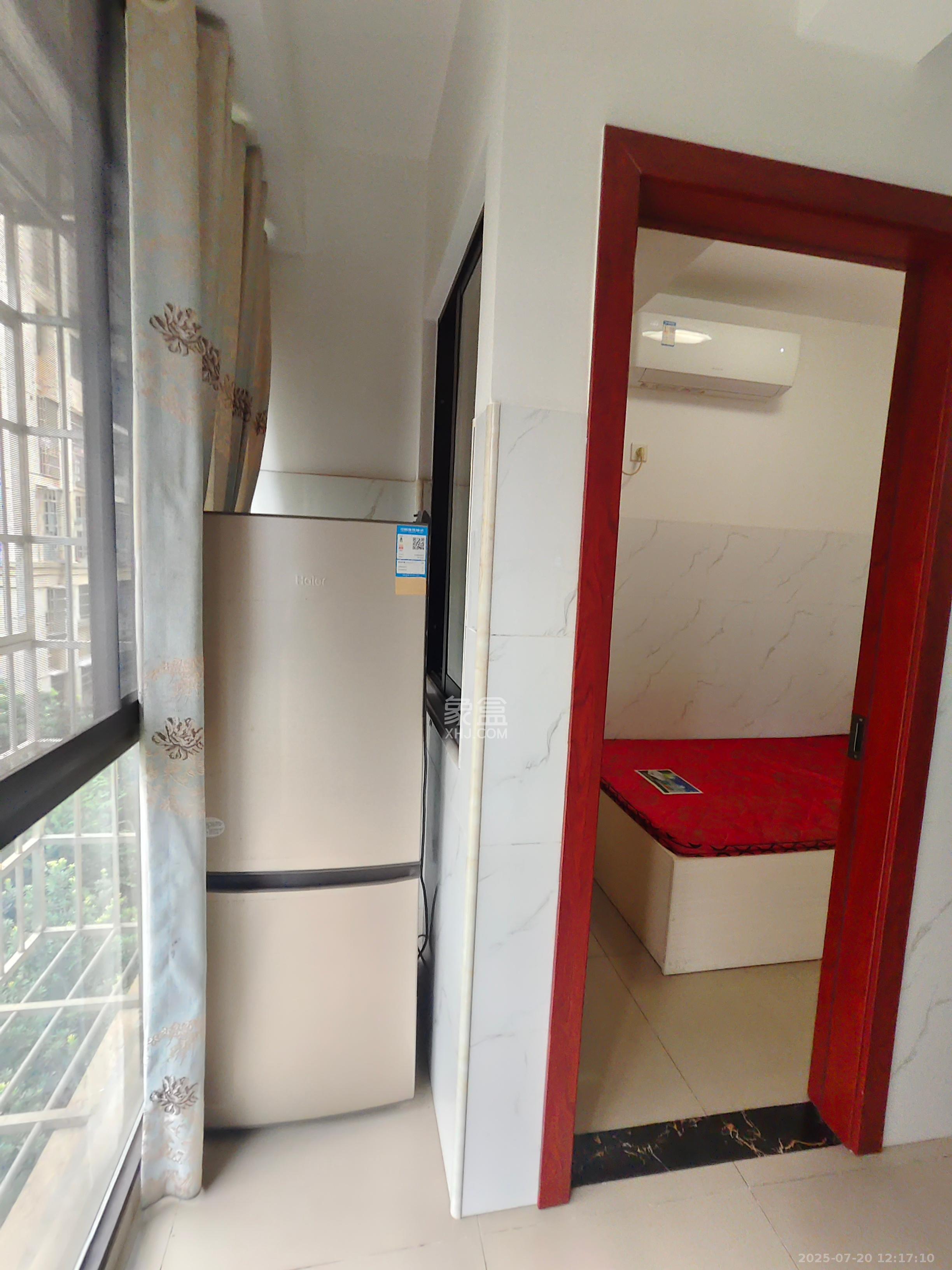 和康园小区 2室1厅1卫 1400.0元/月 和康园小区 2室1厅1卫 1400.0元/月室内图