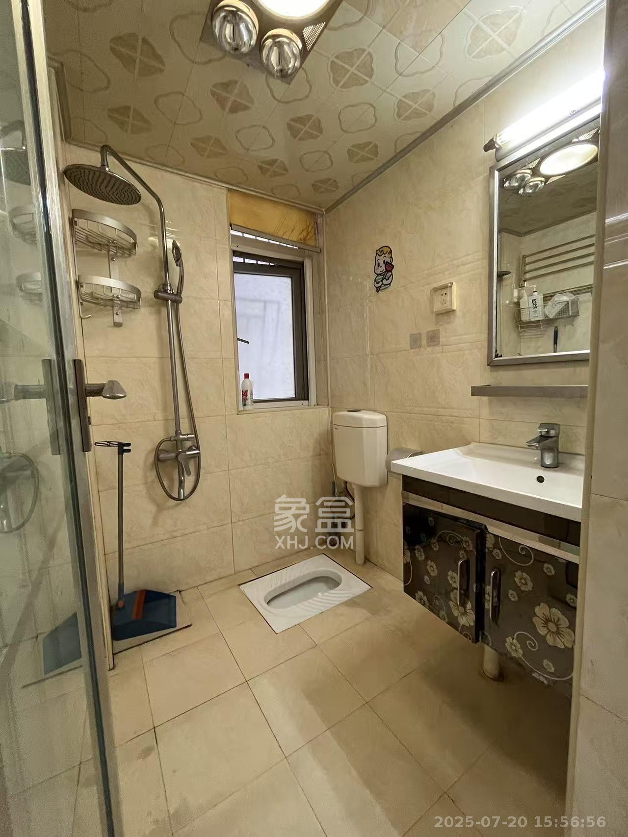 时代星城  3室2厅2卫    1800.0元/月室内图