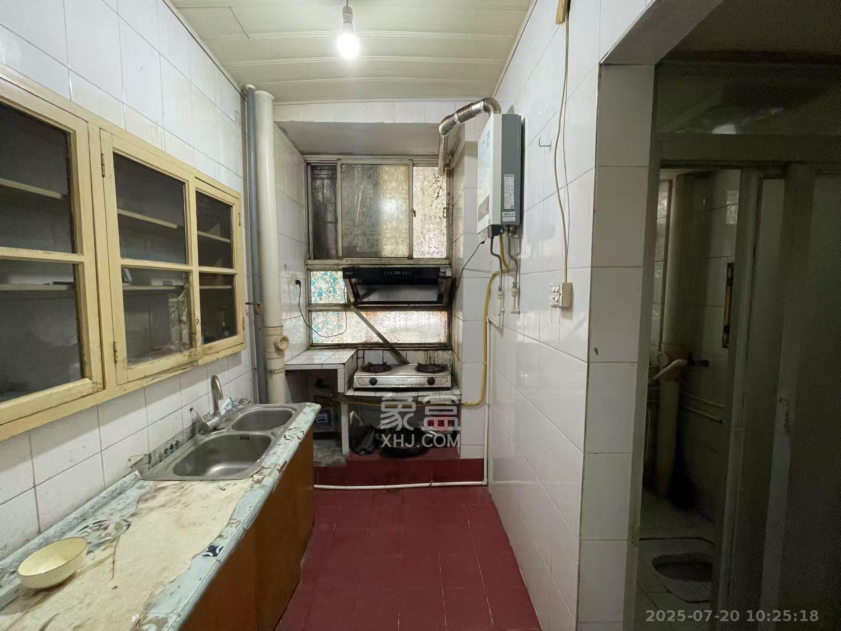 长沙师范教职工宿舍 2室2厅1卫 2000.0元/月 长沙师范教职工宿舍 2室2厅1卫 2000.0元/月室内图