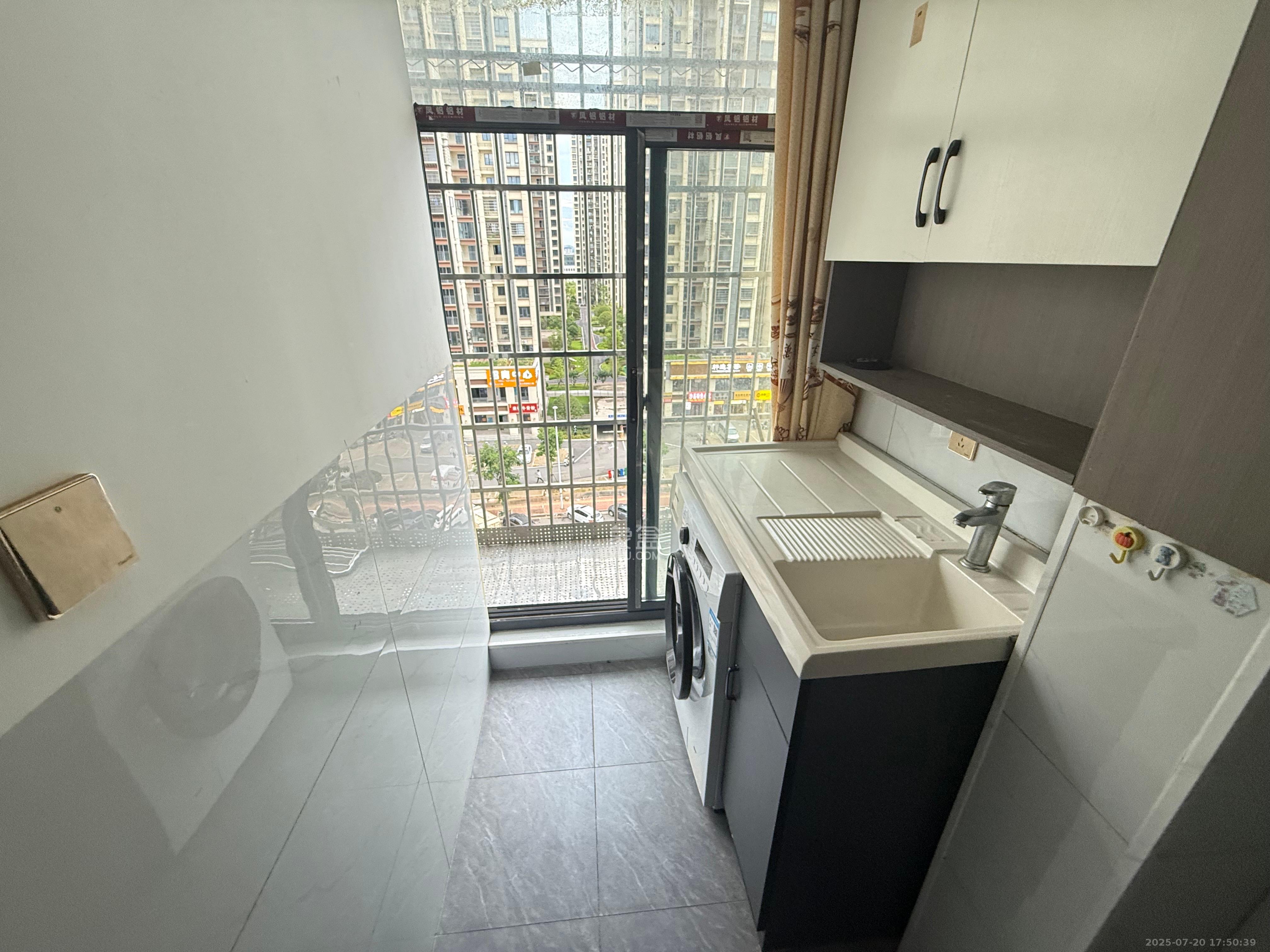 真人桥家园一期 1室0厅0卫 1200.0元/月 真人桥家园一期 1室0厅0卫 1200.0元/月室内图