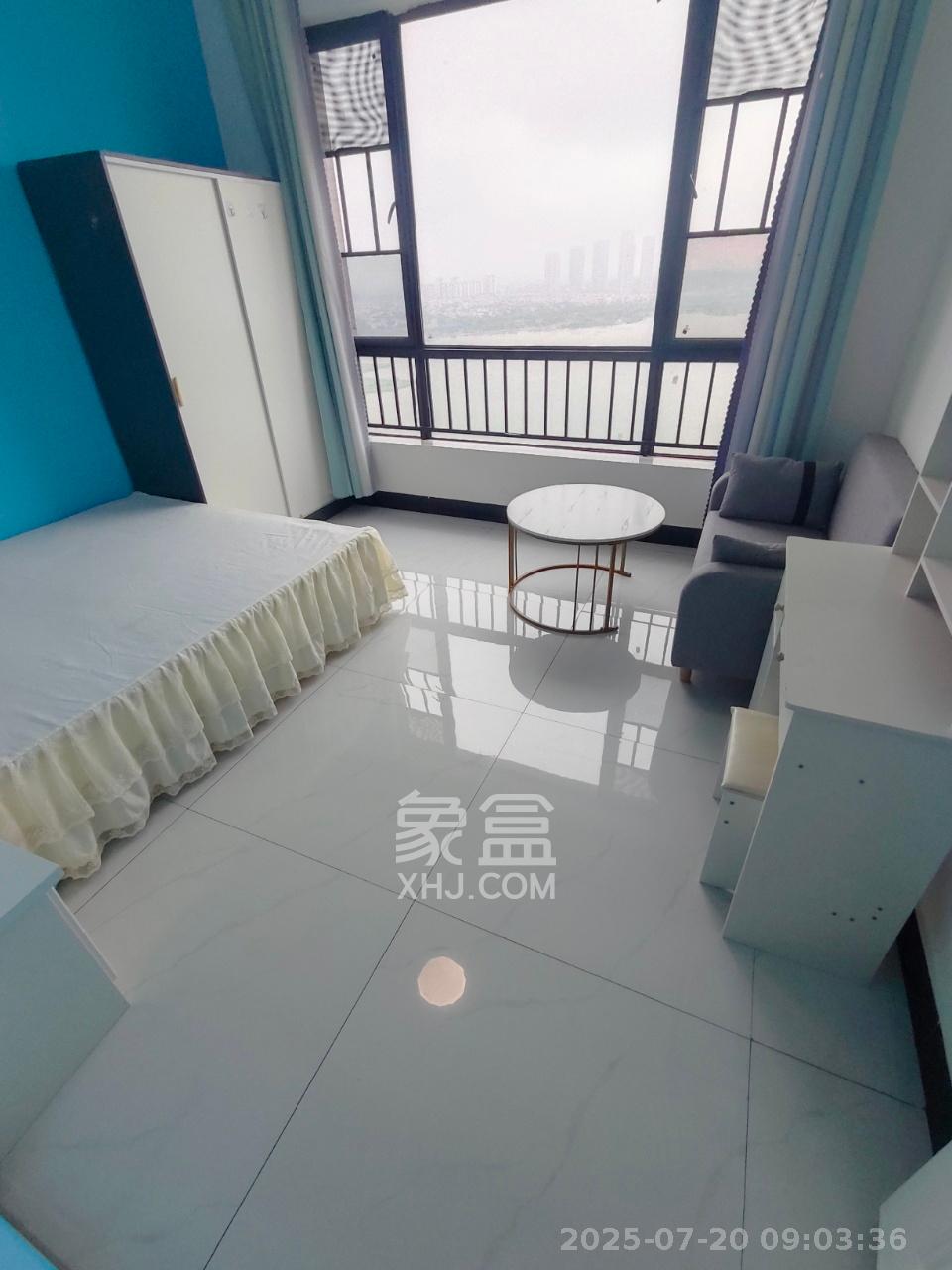 国泰九龙湾  1室1厅1卫    1050.0元/月 国泰九龙湾  1室1厅1卫    1050.0元/月