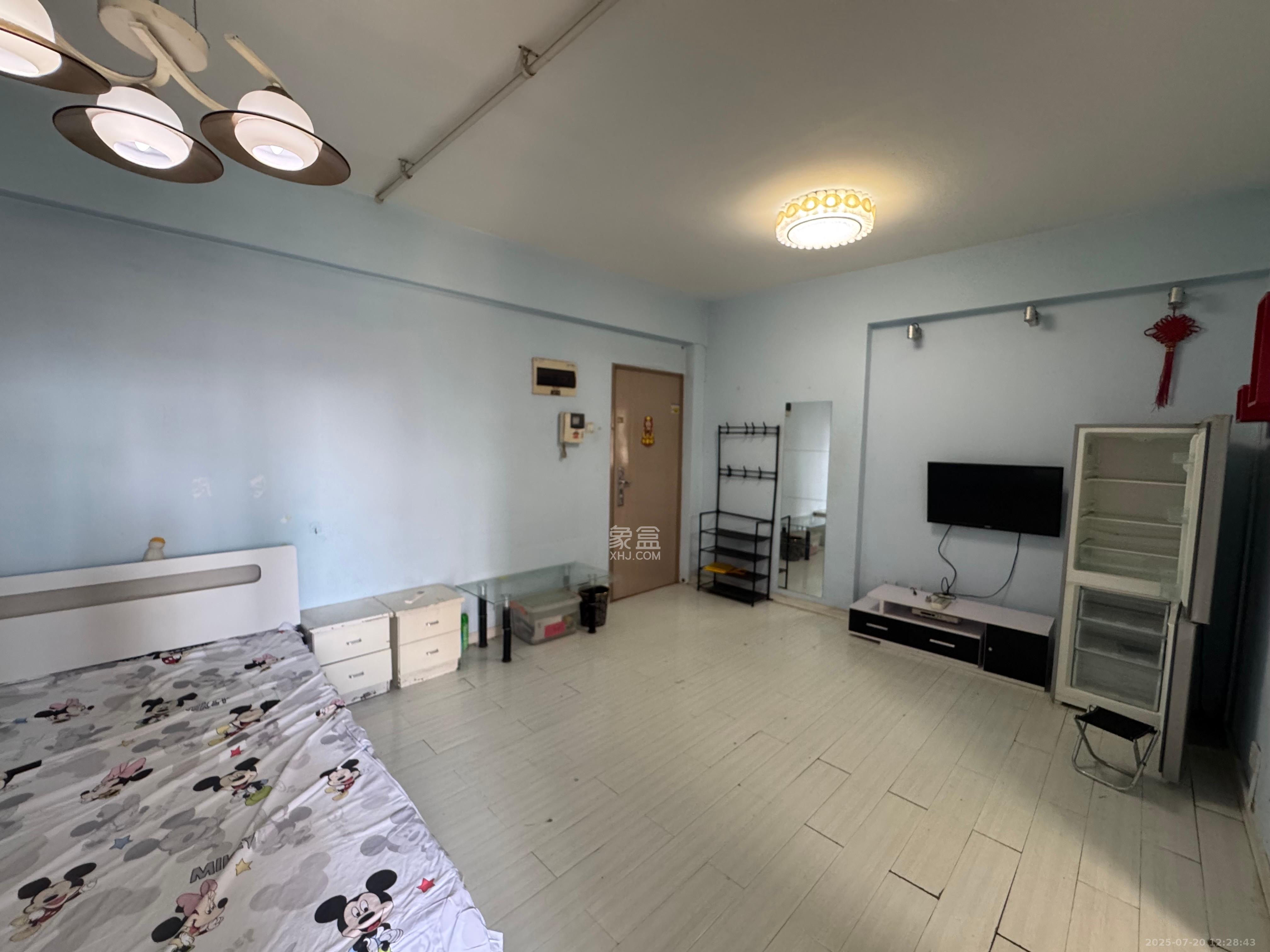 东方银座(东方摩卡) 1室1厅1卫 1300.0元/月 东方银座(东方摩卡) 1室1厅1卫 1300.0元/月室内图