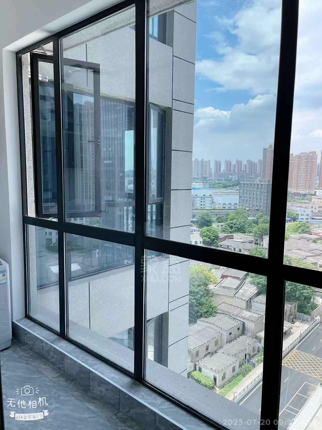 中泰财富湘江 1室1厅1卫 1500.0元/月 中泰财富湘江 1室1厅1卫 1500.0元/月室内图