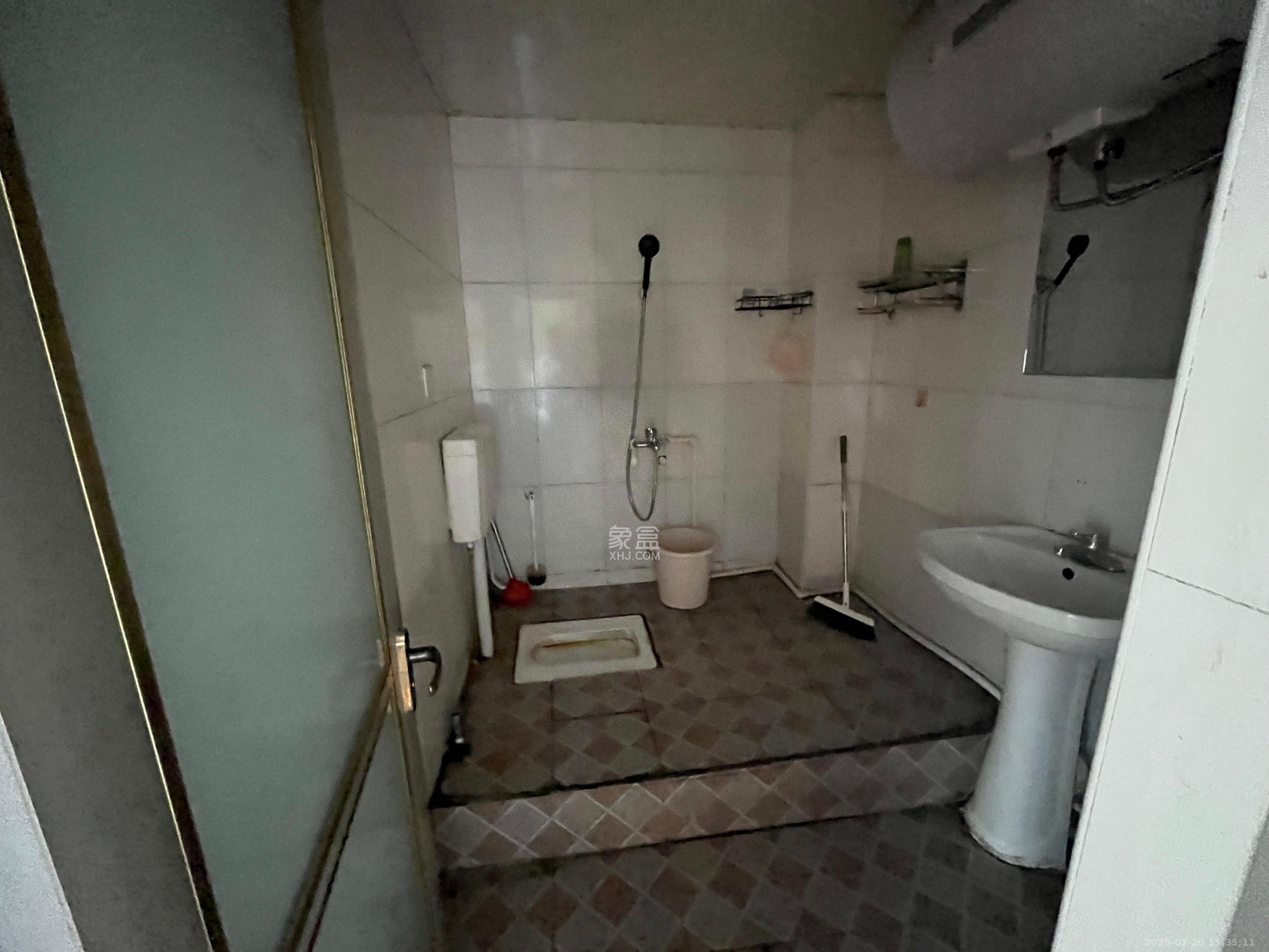 曙光大邸  2室2厅1卫    1600.0元/月室内图