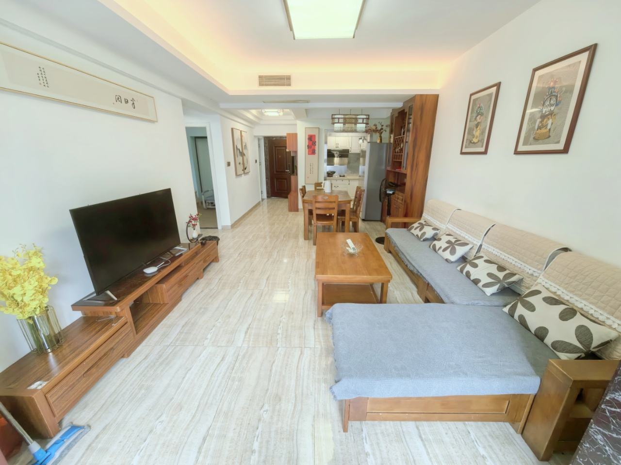 宇建国贸城 3室1厅1卫 3800.0元/月 宇建国贸城 3室1厅1卫 3800.0元/月室内图