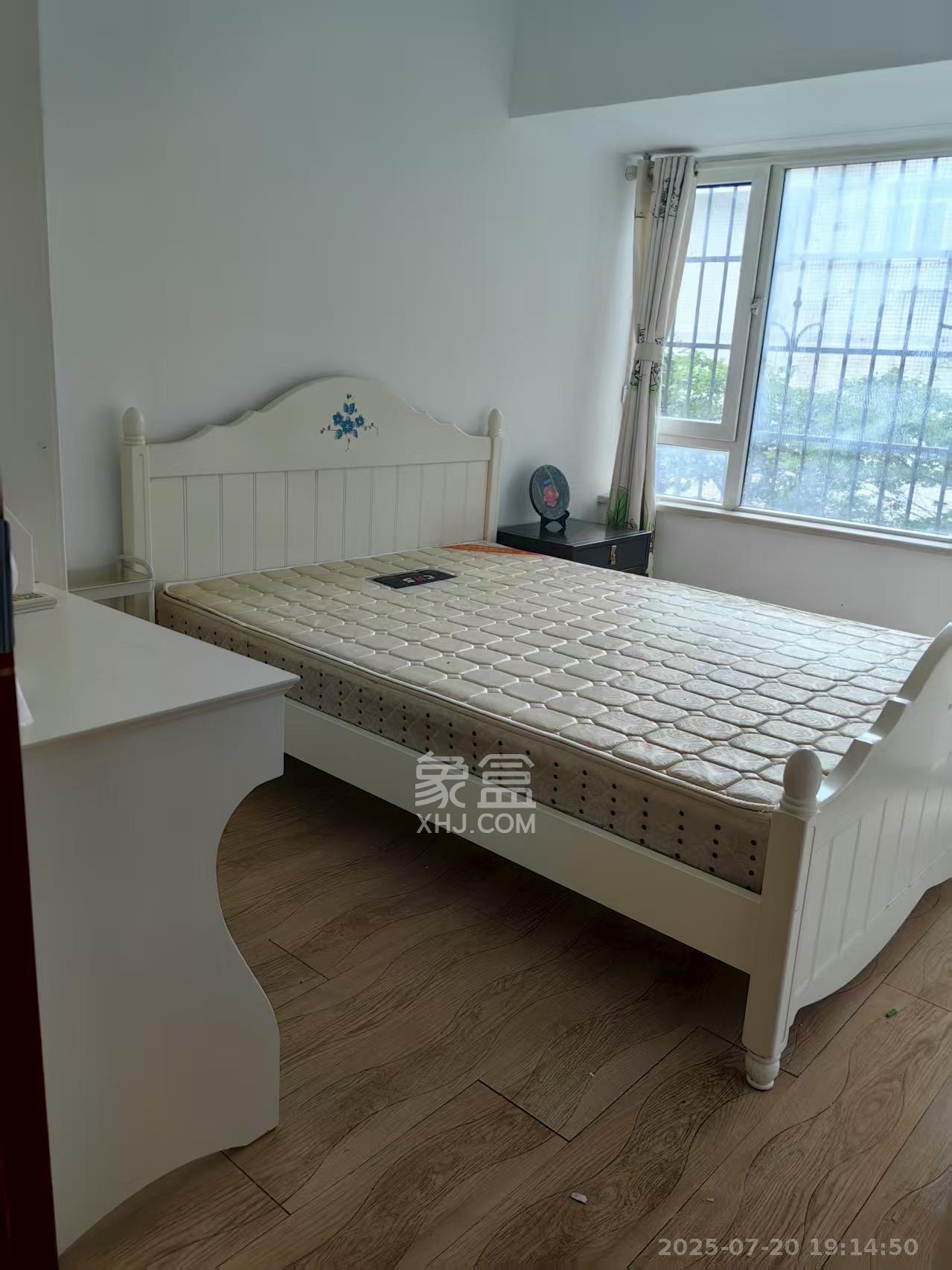 红区抽屉 3室0厅0卫 3000.0元/月 红区抽屉 3室0厅0卫 3000.0元/月室内图