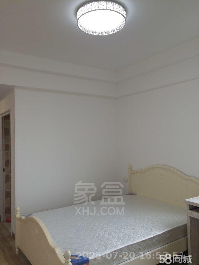 中建御山和苑  1室1厅1卫   1300.00元/月室内图