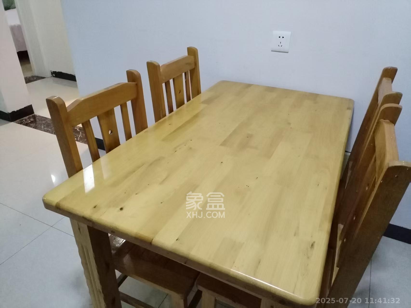 紫晶城  2室2厅1卫   1600.00元/月室内图