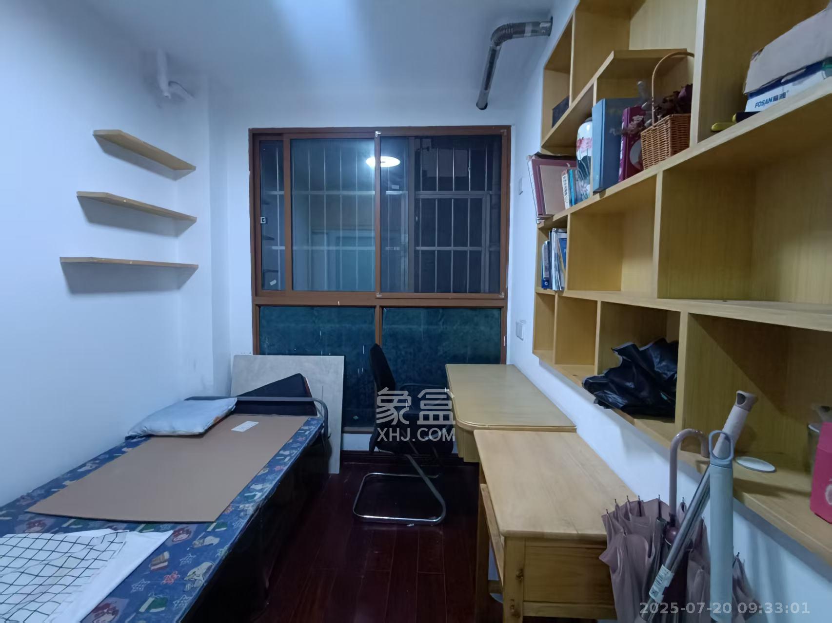 锑都家园  2室2厅1卫    1700.0元/月 锑都家园  2室2厅1卫    1700.0元/月室内图