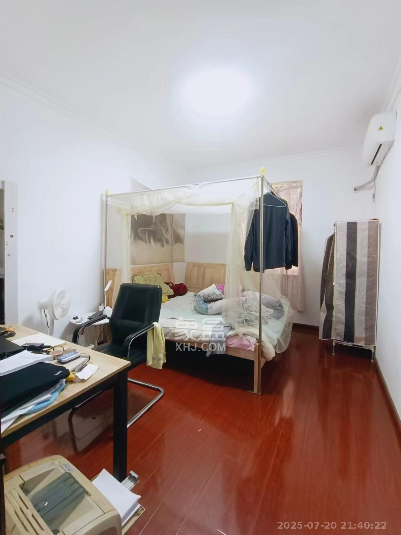 文艺新村 3室1厅1卫 2500.0元/月 文艺新村 3室1厅1卫 2500.0元/月室内图