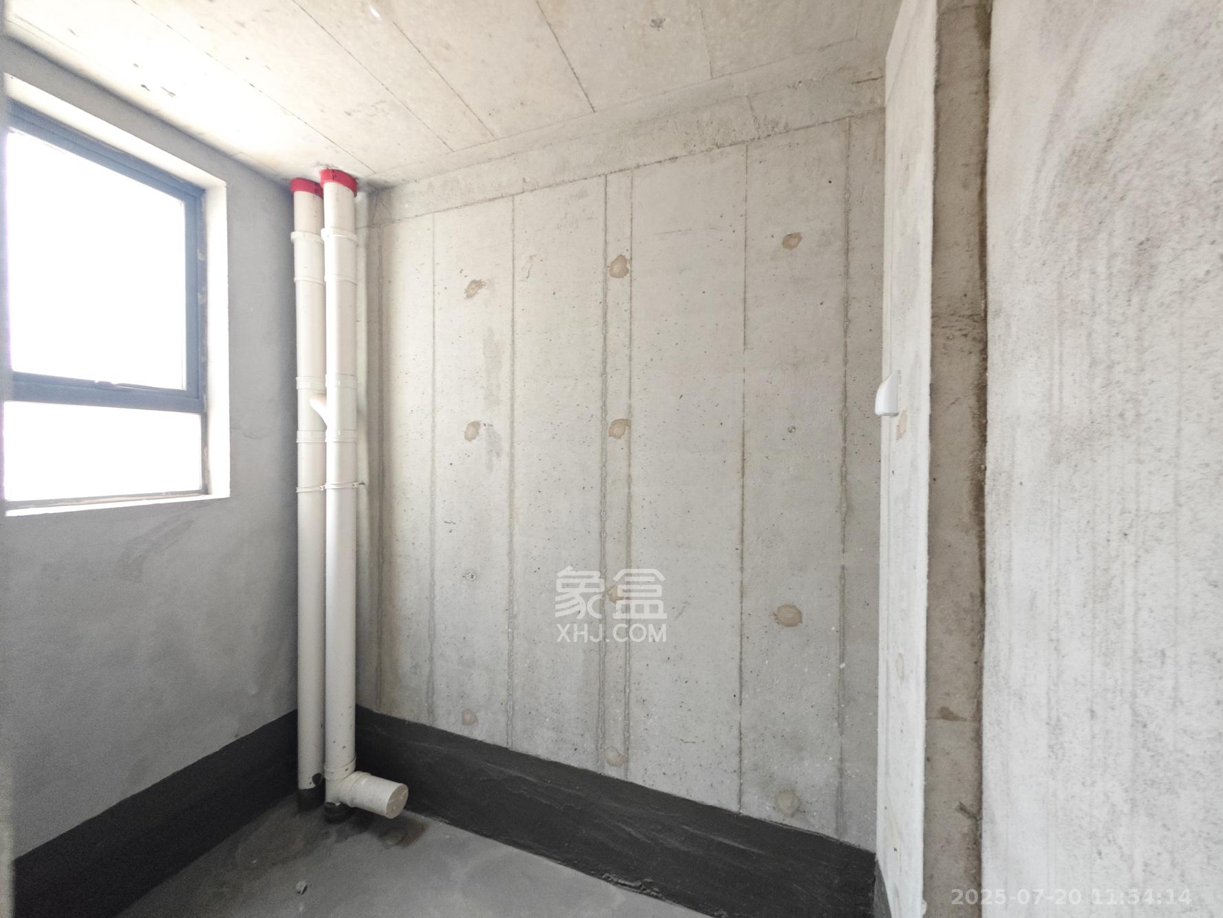 伊景园滨河苑 3室2厅2卫 84.0万 伊景园滨河苑 3室2厅2卫 84.0万其他