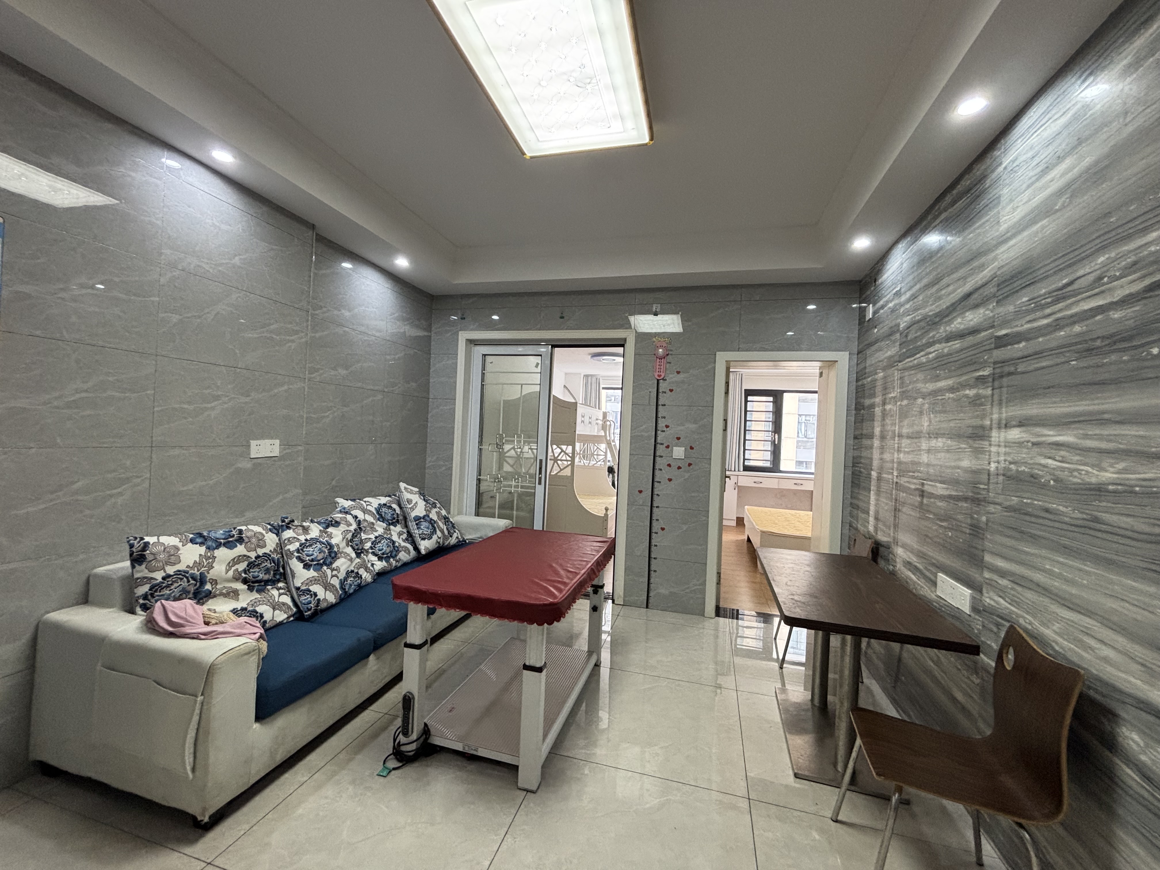 百弘学府城 2室1厅1卫 1200.0元/月 百弘学府城 2室1厅1卫 1200.0元/月室内图